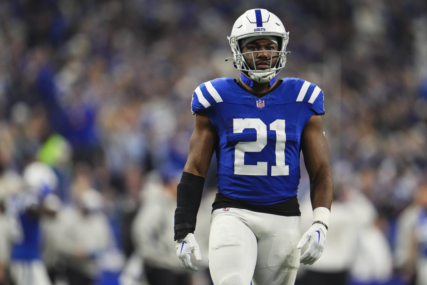 INDIANAPOLIS, IN - JANUARY 06: Zack Moss #21 of the Indianapolis Colts looks on from the field during an NFL football game against the Houston Texans at Lucas Oil Stadium on January 6, 2024 in Indianapolis, Indiana. (Photo by Cooper Neill/Getty Images)