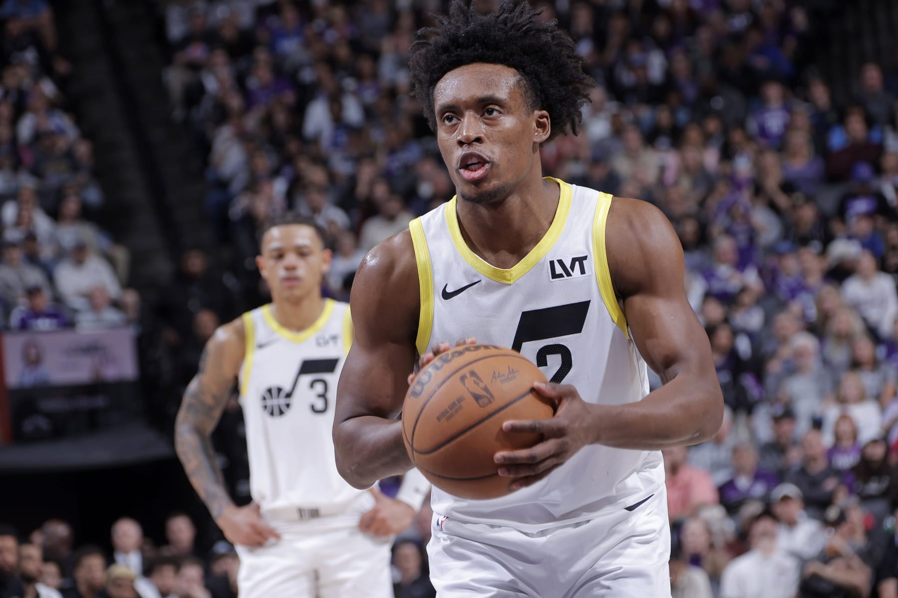 SACRAMENTO, CA - MARCH 31: Collin Sexton #2 of the Utah Jazz shoots a free throw during the game against the Sacramento Kings on March 31, 2024 at Golden 1 Center in Sacramento, California. NOTE TO USER: User expressly acknowledges and agrees that, by downloading and or using this photograph, User is consenting to the terms and conditions of the Getty Images Agreement. Mandatory Copyright Notice: Copyright 2024 NBAE (Photo by Rocky Widner/NBAE via Getty Images)