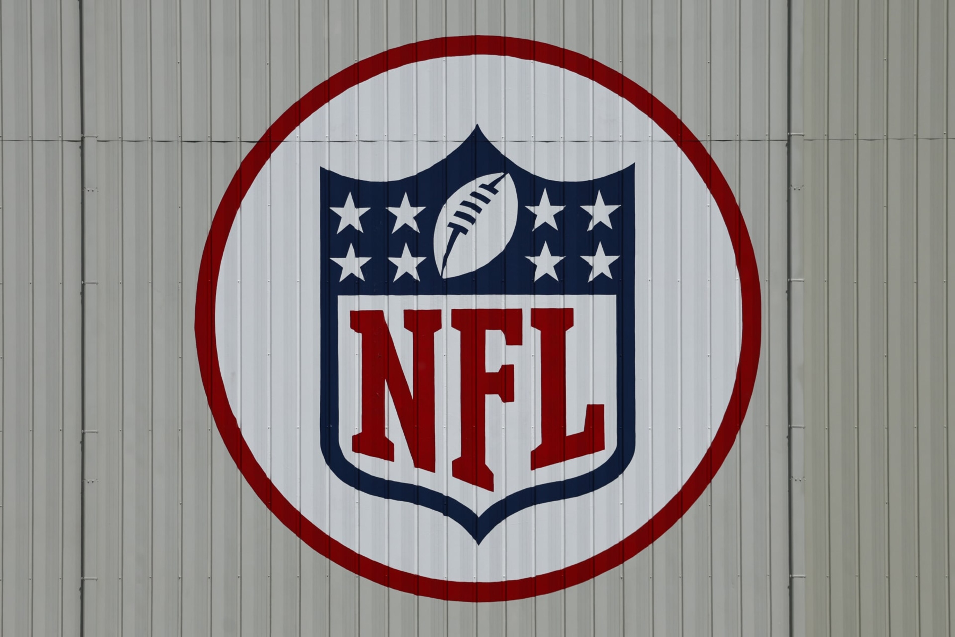 KANSAS CITY, MO - MAY 22: A view of the NFL logo during the Kansas City Chiefs OTA's on May 22, 2024 at the Chiefs Training Facility in Kansas City, MO. (Photo by Scott Winters/Icon Sportswire via Getty Images) KANSAS CITY, MO - MAY 22: A view of the NFL logo during the Kansas City Chiefs OTA's on May 22, 2024 at the Chiefs Training Facility in Kansas City, MO. (Photo by Scott Winters/Icon Sportswire via Getty Images)