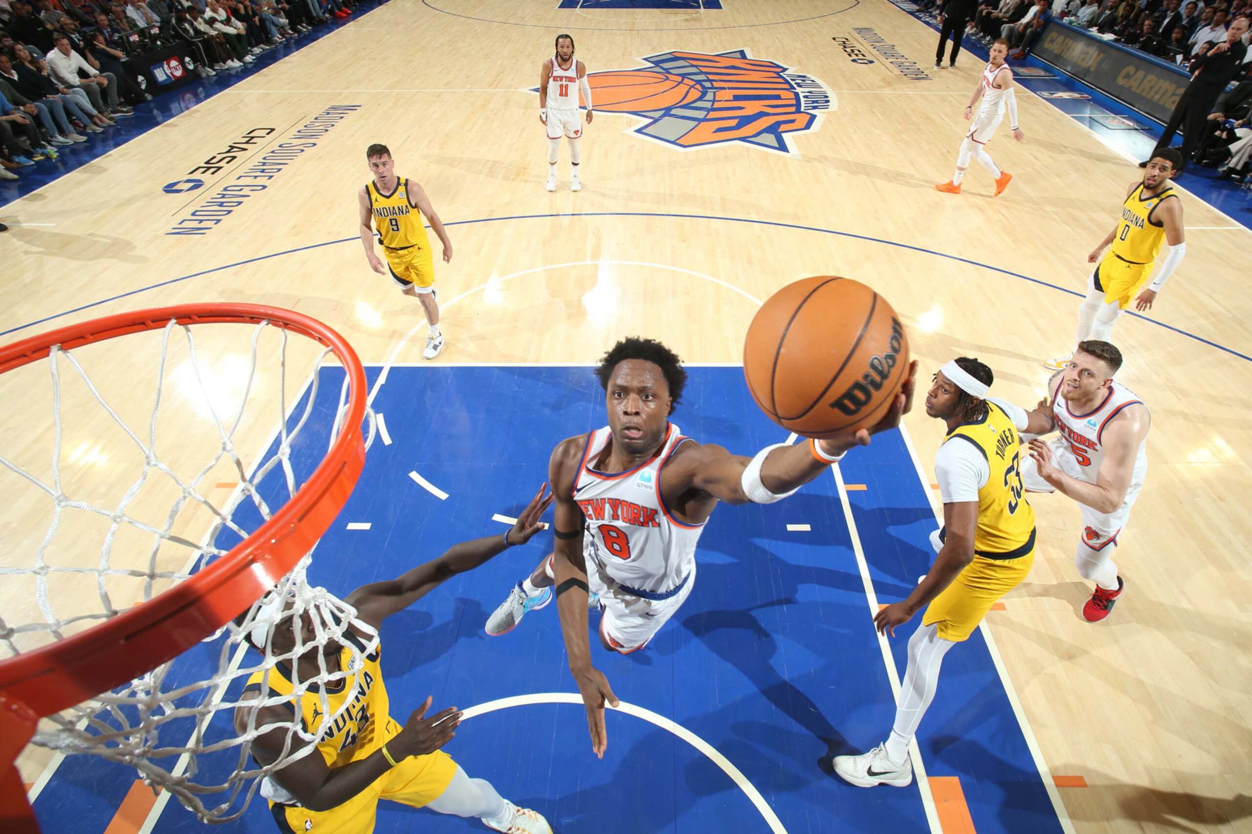 NEW YORK, NY - MAY 6: OG Anunoby #8 of the New York Knicks drives to the basket during the game  against the Indiana Pacers during Round 2 Game 1 of the 2024 NBA Playoffs on May 6, 2024 at Madison Square Garden in New York City, New York.  NOTE TO USER: User expressly acknowledges and agrees that, by downloading and or using this photograph, User is consenting to the terms and conditions of the Getty Images License Agreement. Mandatory Copyright Notice: Copyright 2024 NBAE  (Photo by Nathaniel S. Butler/NBAE via Getty Images)