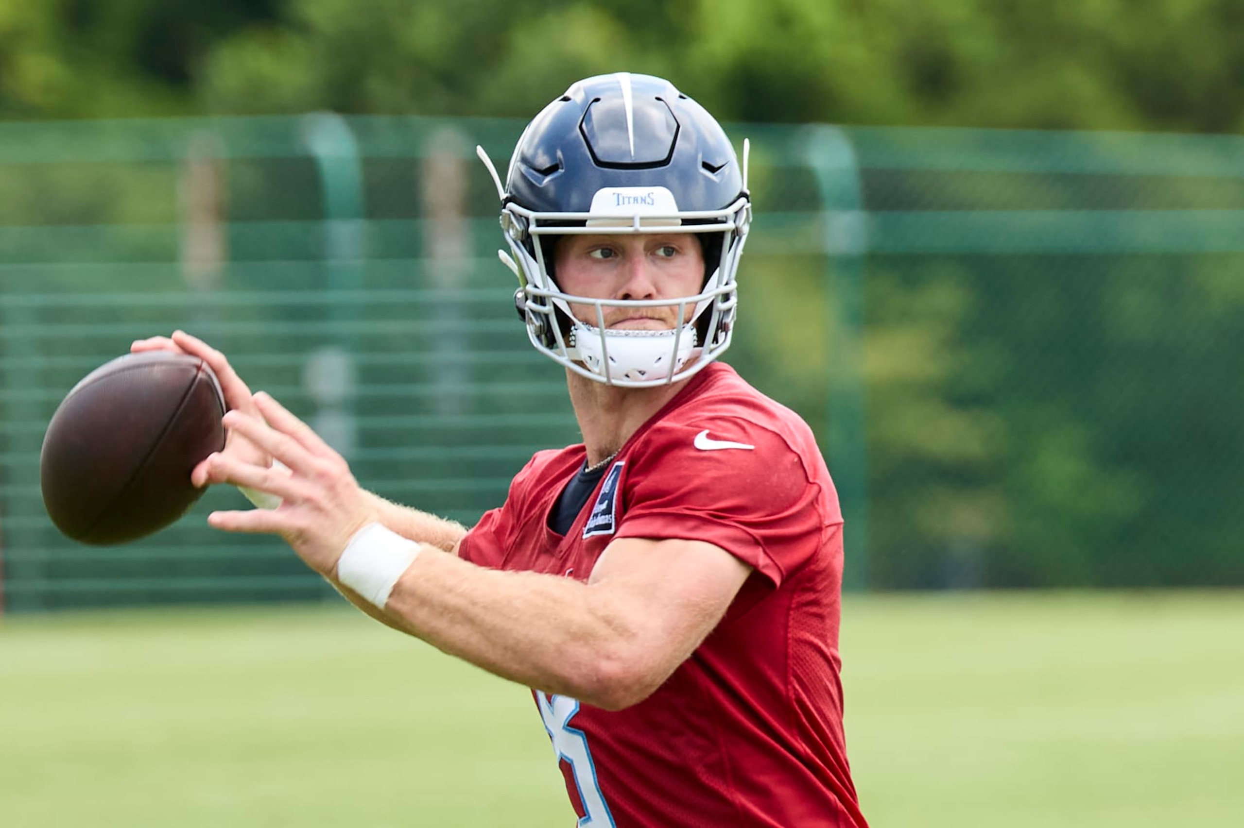 NASHVILLE, TENNESSEE - JUNE 05: Will Levis #8 of the Tennessee Titans drops back to pass on during day 2 of Titans Mandatory Minicamp at Ascension Saint Thomas Sports Park on June 05, 2024 in Nashville, Tennessee. (Photo by Johnnie Izquierdo/Getty Images)