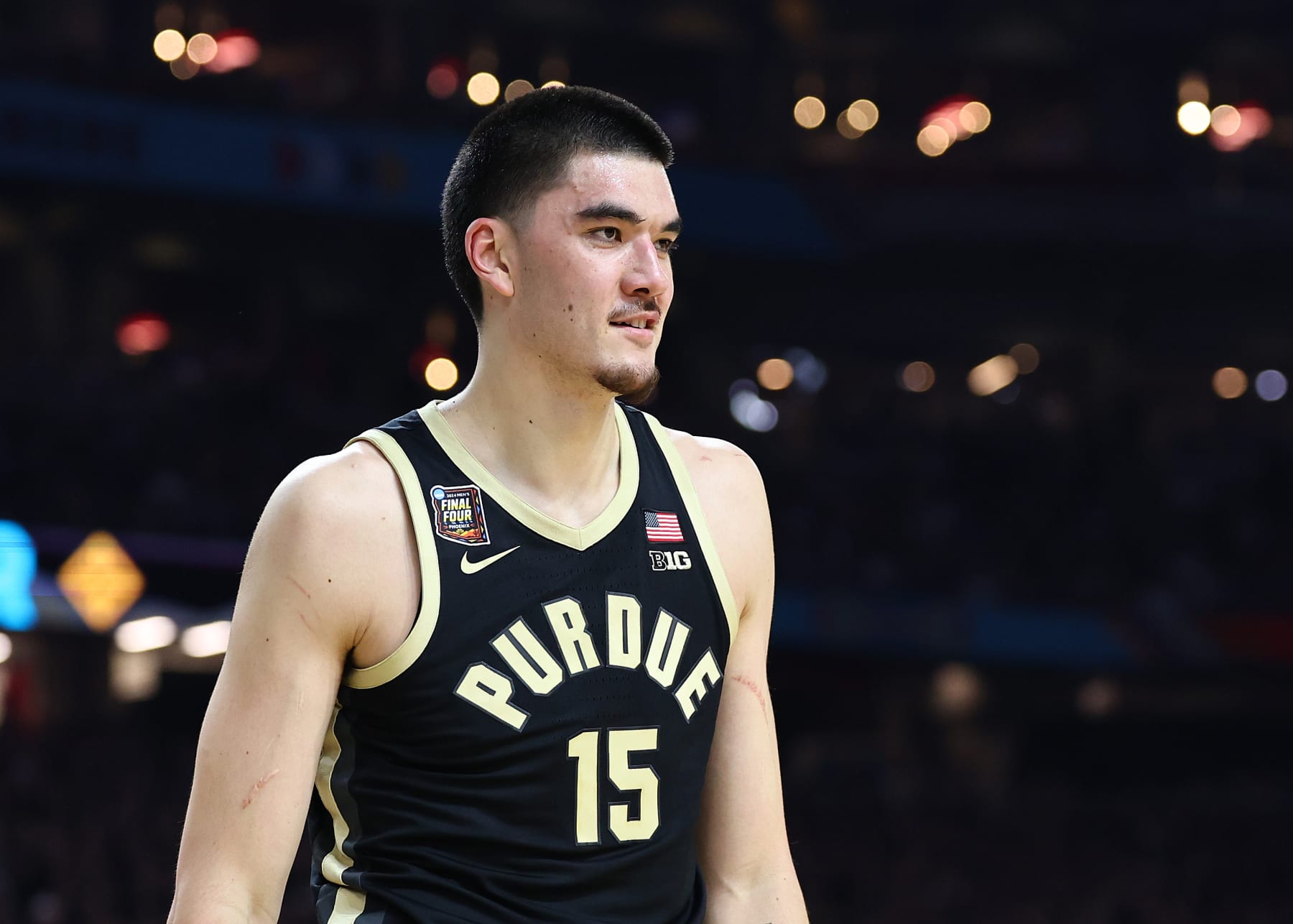 GLENDALE, ARIZONA - APRIL 08: Zach Edey #15 of the Purdue Boilermakers looks on during the first half in the NCAA Men's Basketball Tournament National Championship game at State Farm Stadium on April 08, 2024 in Glendale, Arizona. (Photo by Jamie Schwaberow/NCAA Photos via Getty Images)