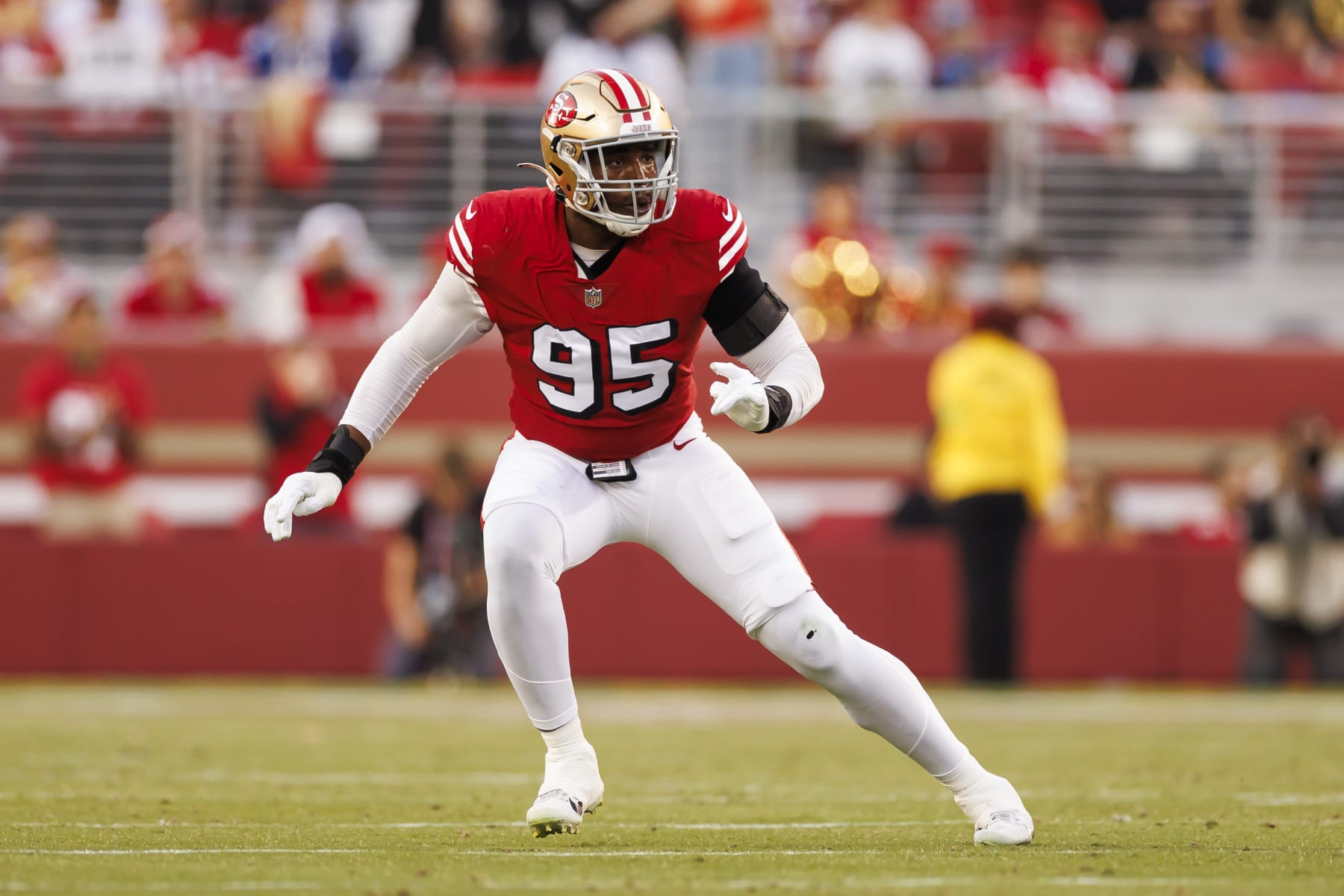 SANTA CLARA, CALIFORNIA - SEPTEMBER 21: Drake Jackson #95 of the San Francisco 49ers  runs around the edge during an NFL football game against the New York Giants at Levi's Stadium on September 21, 2023 in Santa Clara, California. (Photo by Ryan Kang/Getty Images)