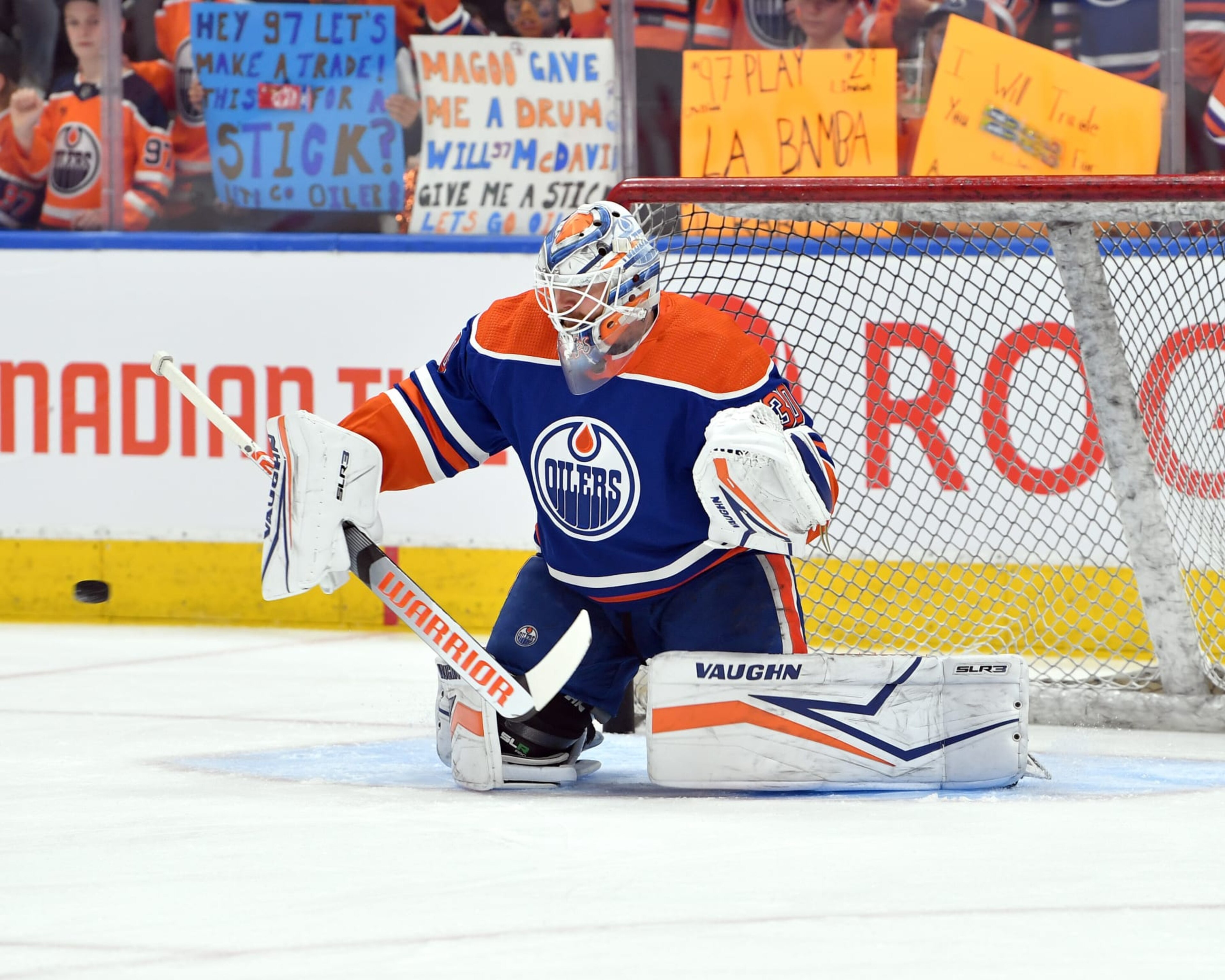 EDMONTON, CANADA - MAY 27: Calvin Pickard #30 of the Edmonton Oilers warms up before Game Six of the Western Conference Final of the 2024 Stanley Cup Playoffs against the Dallas Stars at Rogers Place on May 27, 2024, in Edmonton, Alberta, Canada. (Photo by Andy Devlin/NHLI via Getty Images)