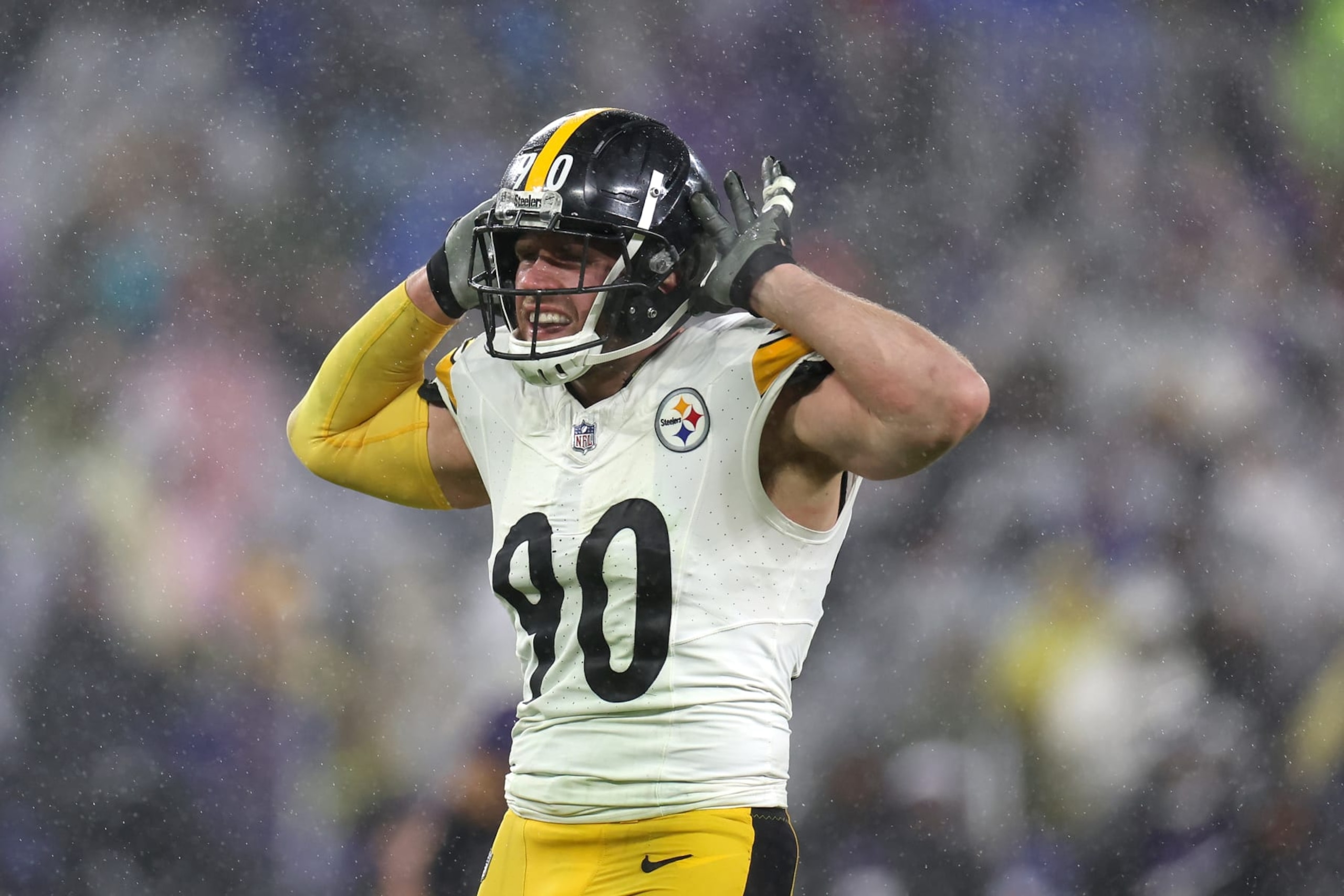 BALTIMORE, MARYLAND - JANUARY 06: Linebacker T.J. Watt #90 of the Pittsburgh Steelers celebrates a sack against the Baltimore Ravens at M&T Bank Stadium on January 06, 2024 in Baltimore, Maryland. (Photo by Rob Carr/Getty Images)