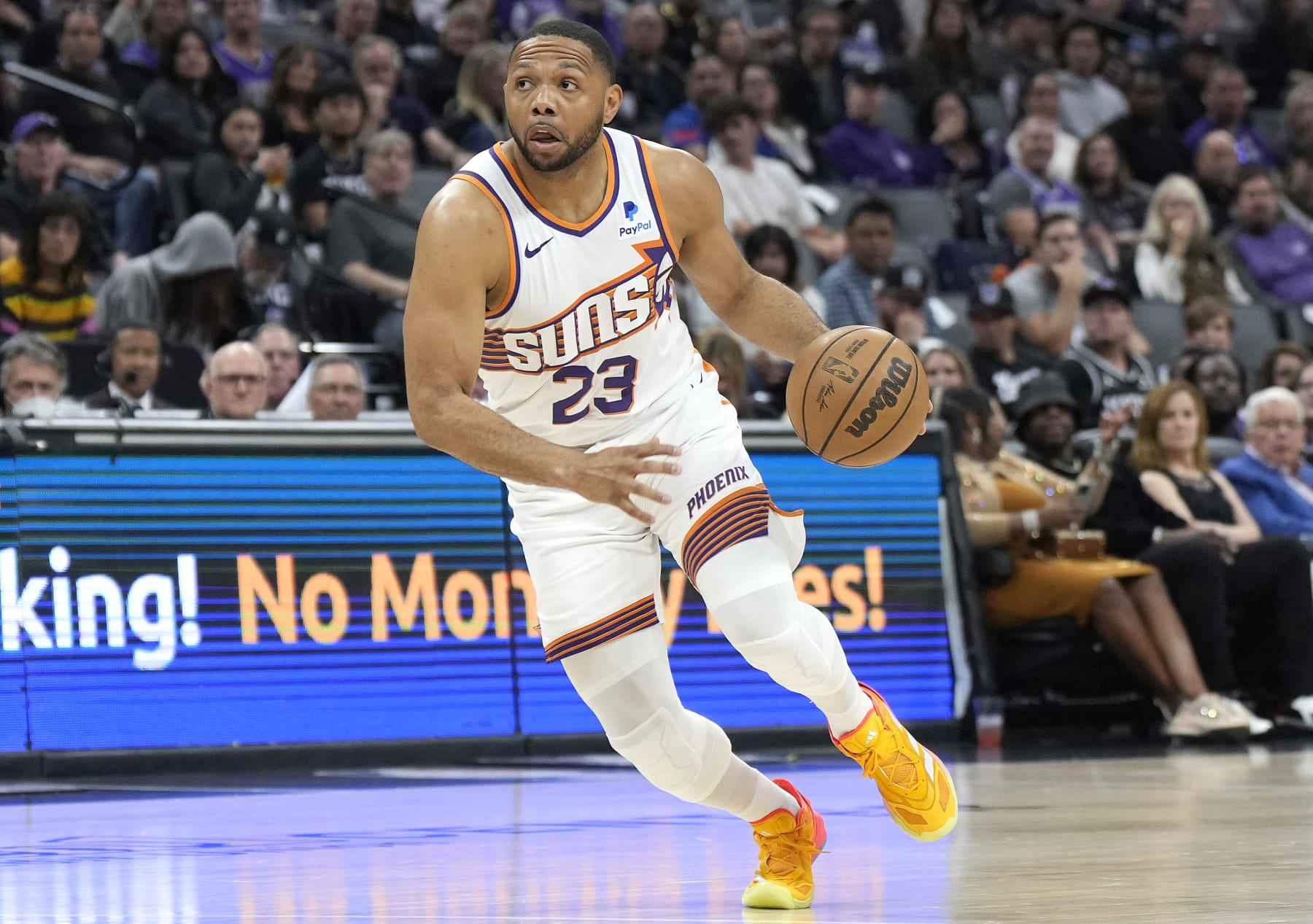 SACRAMENTO, CALIFORNIA - APRIL 12: Eric Gordon #23 of the Phoenix Suns dribbles the ball against the Sacramento Kings during the first half of an NBA basketball game at Golden 1 Center on April 12, 2024 in Sacramento, California. NOTE TO USER: User expressly acknowledges and agrees that, by downloading and or using this photograph, User is consenting to the terms and conditions of the Getty Images License Agreement. (Photo by Thearon W. Henderson/Getty Images)