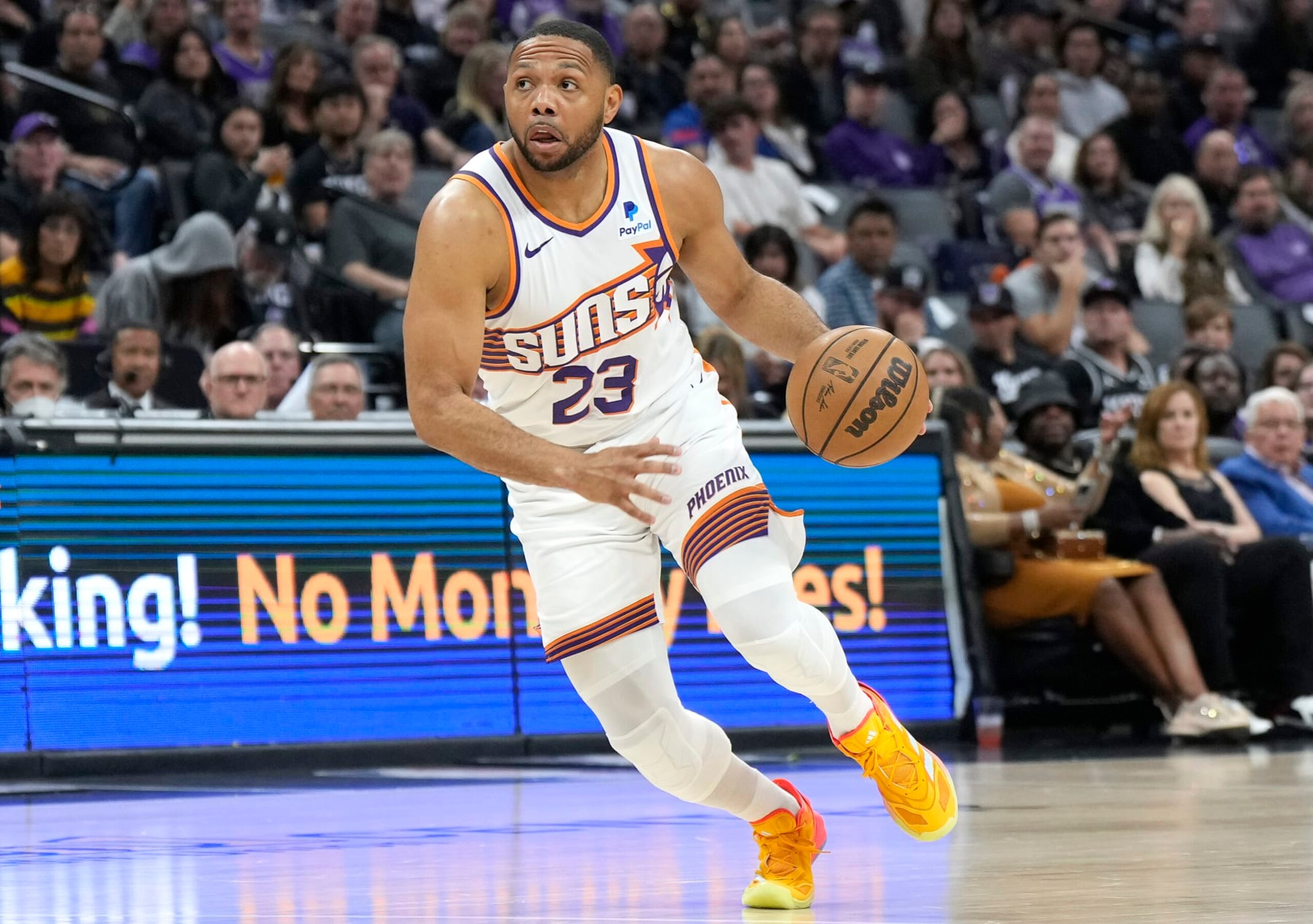 SACRAMENTO, CALIFORNIA - APRIL 12: Eric Gordon #23 of the Phoenix Suns dribbles the ball against the Sacramento Kings during the first half of an NBA basketball game at Golden 1 Center on April 12, 2024 in Sacramento, California. NOTE TO USER: User expressly acknowledges and agrees that, by downloading and or using this photograph, User is consenting to the terms and conditions of the Getty Images License Agreement. (Photo by Thearon W. Henderson/Getty Images) SACRAMENTO, CALIFORNIA - APRIL 12: Eric Gordon #23 of the Phoenix Suns dribbles the ball against the Sacramento Kings during the first half of an NBA basketball game at Golden 1 Center on April 12, 2024 in Sacramento, California. NOTE TO USER: User expressly acknowledges and agrees that, by downloading and or using this photograph, User is consenting to the terms and conditions of the Getty Images License Agreement. (Photo by Thearon W. Henderson/Getty Images)