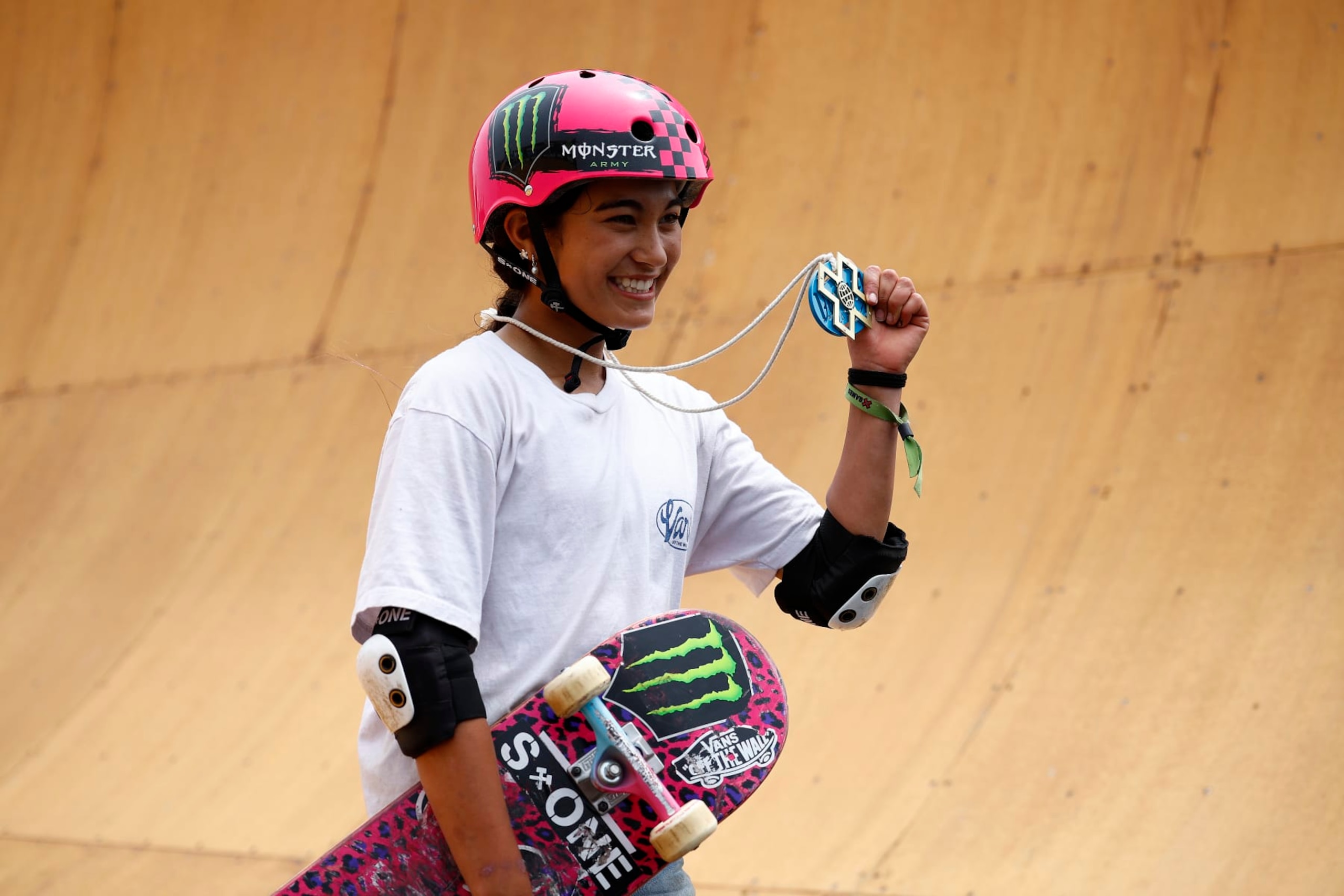 VENTURA, CALIFORNIA - JUNE 30: Arisa Trew holds a gold medal after competing in the Women’s Skateboard Vert Final during X Games Ventura 2024 at Ventura County Fairgrounds and Event Center on June 30, 2024 in Ventura, California. (Photo by Ronald Martinez/Getty Images)