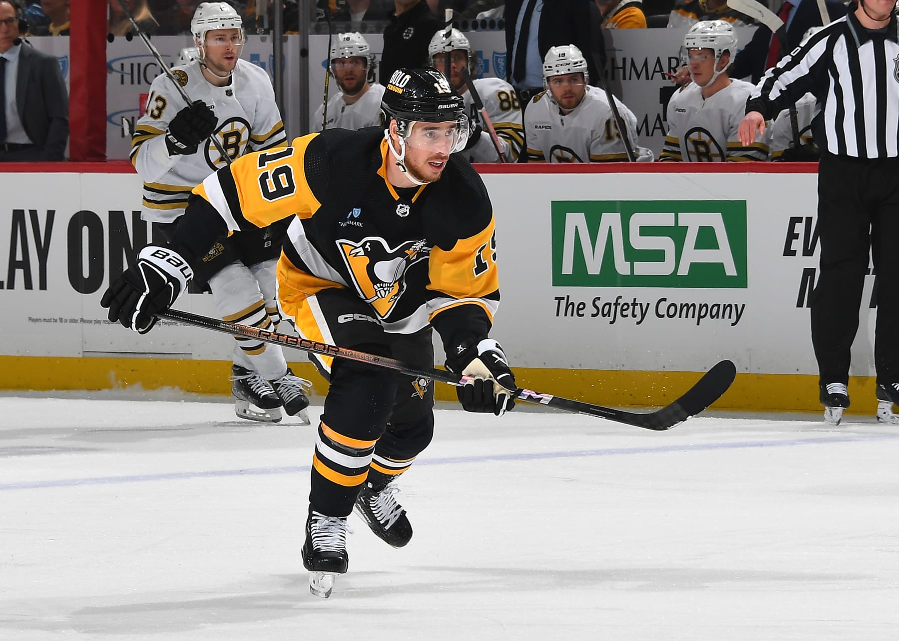 PITTSBURGH, PA - APRIL 13:  Reilly Smith #19 of the Pittsburgh Penguins skates against the Boston Bruins at PPG PAINTS Arena on April 13, 2024 in Pittsburgh, Pennsylvania. (Photo by Joe Sargent/NHLI via Getty Images)