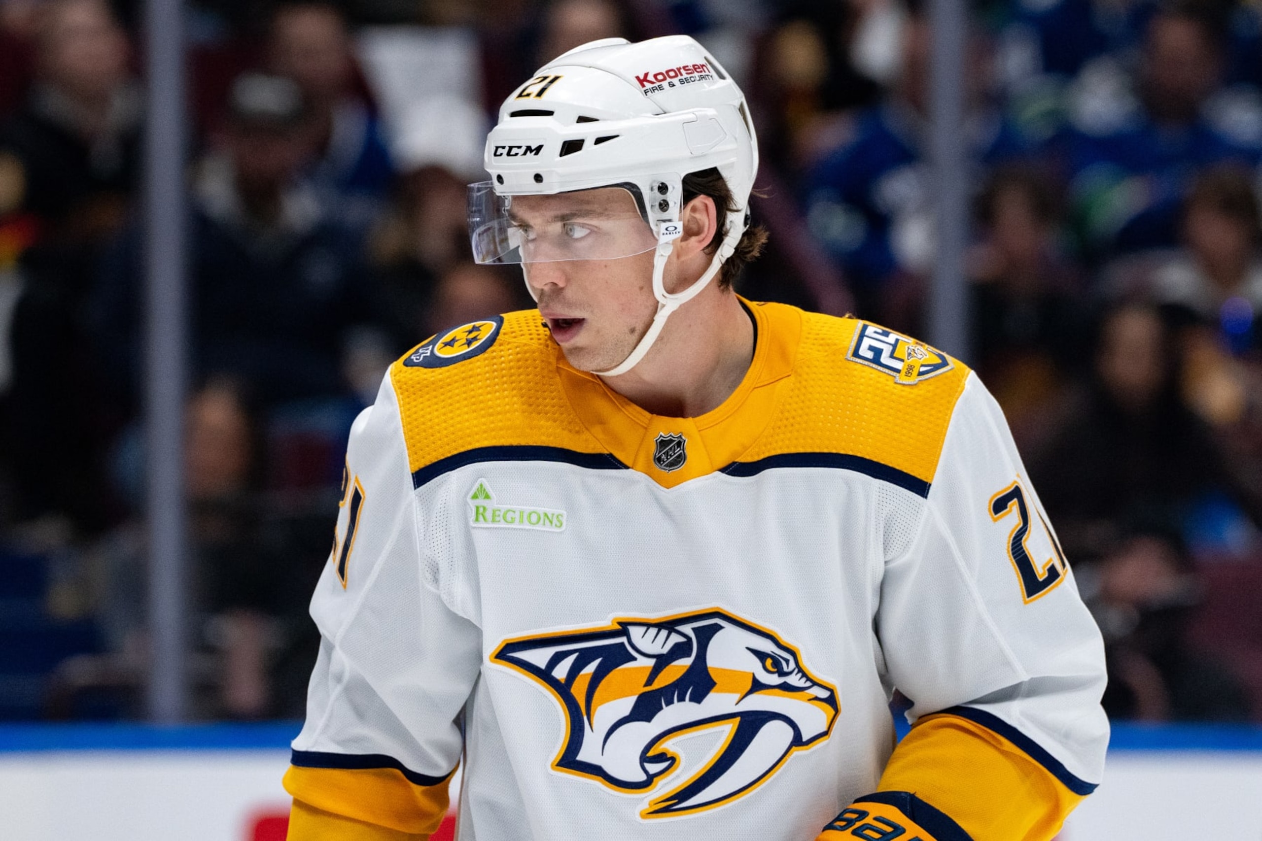 VANCOUVER, BC - APRIL 21: Nashville Predators left wing Anthony Beauvillier (21) waits for a face off during Game One of the First Round of the 2024 Stanley Cup playoffs between the Nashville Predators and the Vancouver Canucks on April 21, 2024, at Rogers Arena in Vancouver, B.C. (Photo by Ethan Cairns/Icon Sportswire via Getty Images)