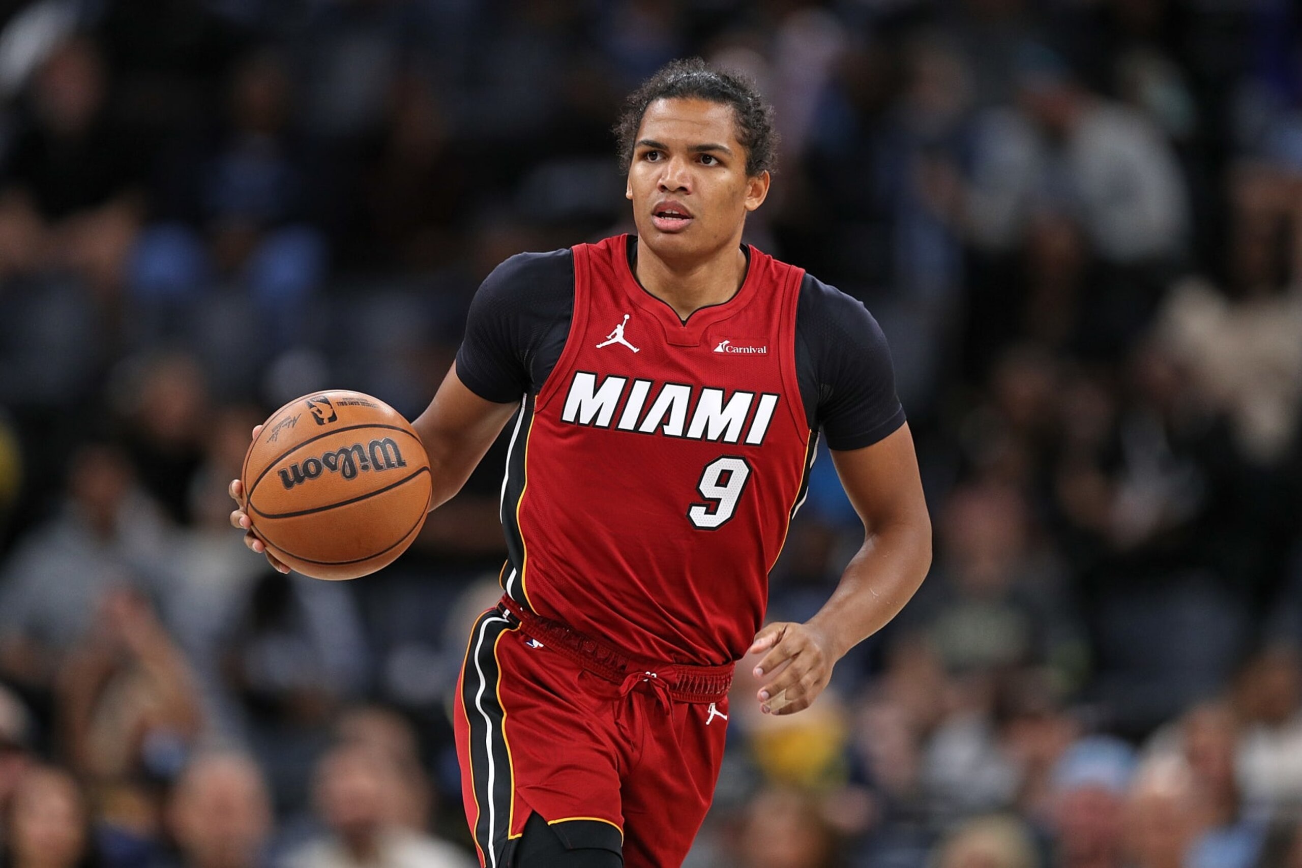 MEMPHIS, TENNESSEE - NOVEMBER 08: Dru Smith #9 of the Miami Heat brings the ball up court during the game against the Memphis Grizzlies at FedExForum on November 08, 2023 in Memphis, Tennessee. NOTE TO USER: User expressly acknowledges and agrees that, by downloading and or using this photograph, User is consenting to the terms and conditions of the Getty Images License Agreement. (Photo by Justin Ford/Getty Images) MEMPHIS, TENNESSEE - NOVEMBER 08: Dru Smith #9 of the Miami Heat brings the ball up court during the game against the Memphis Grizzlies at FedExForum on November 08, 2023 in Memphis, Tennessee. NOTE TO USER: User expressly acknowledges and agrees that, by downloading and or using this photograph, User is consenting to the terms and conditions of the Getty Images License Agreement. (Photo by Justin Ford/Getty Images)