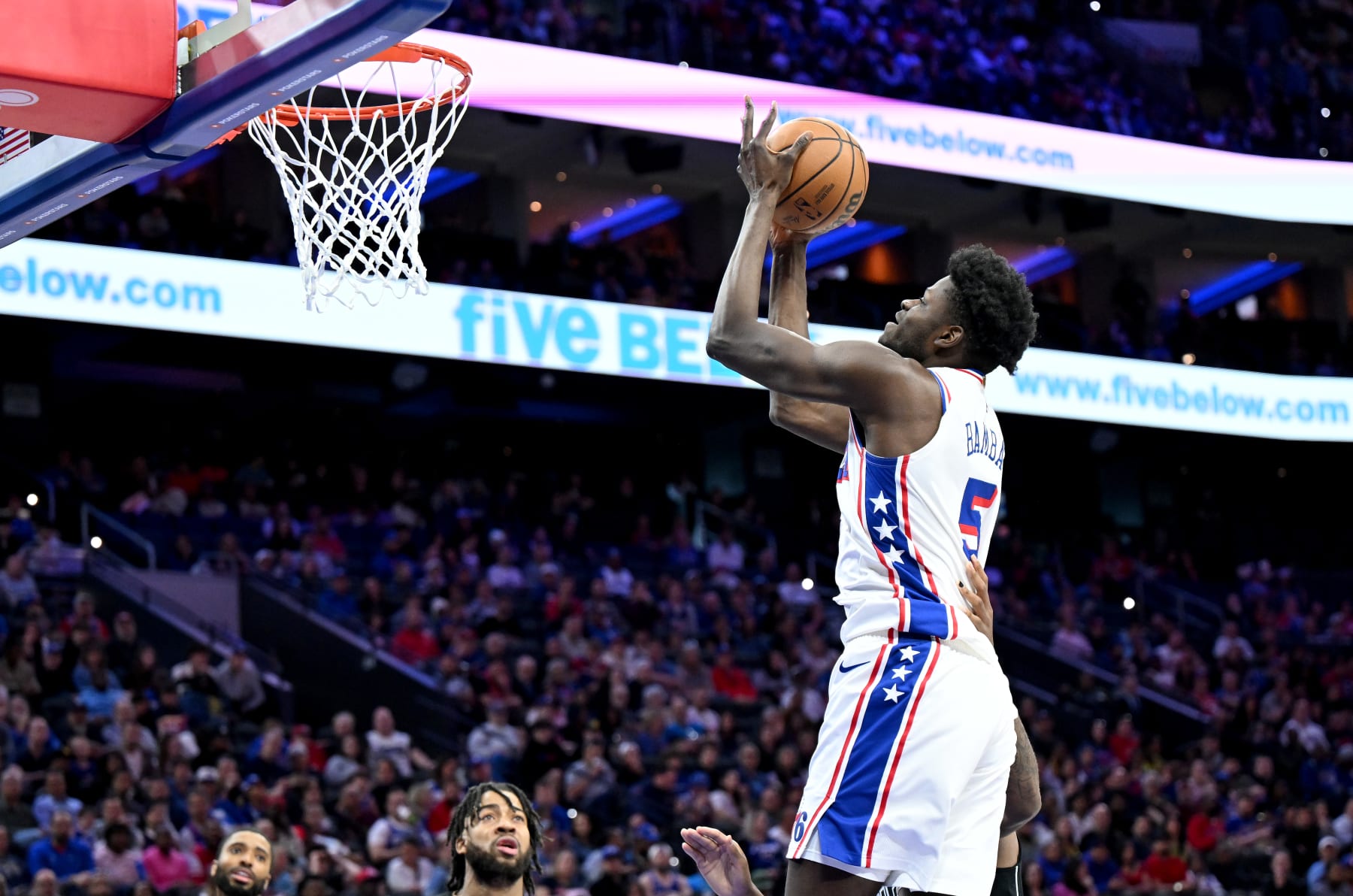 PHILADELPHIA, PENNSYLVANIA - APRIL 14: Mo Bamba #5 of the Philadelphia 76ers drives to the basket against the Brooklyn Nets at the Wells Fargo Center on April 14, 2024 in Philadelphia, Pennsylvania.  NOTE TO USER: User expressly acknowledges and agrees that, by downloading and or using this photograph, User is consenting to the terms and conditions of the Getty Images License Agreement. (Photo by G Fiume/Getty Images)