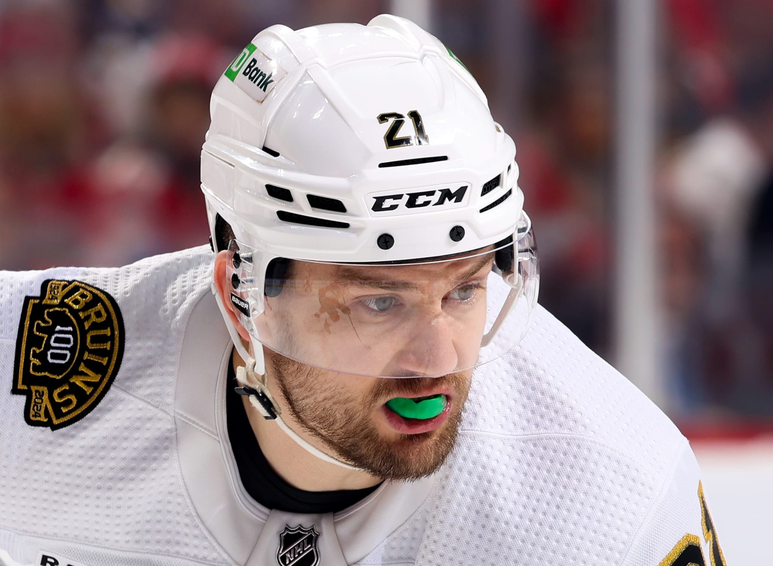 SUNRISE, FL - MAY 6: James van Riemsdyk #21 of the Boston Bruins prepares for a face-off against the Florida Panthers in Game One of the Second Round of the 2024 Stanley Cup Playoffs at the Amerant Bank Arena on May 6, 2024 in Sunrise, Florida. (Photo by Joel Auerbach/Getty Images)