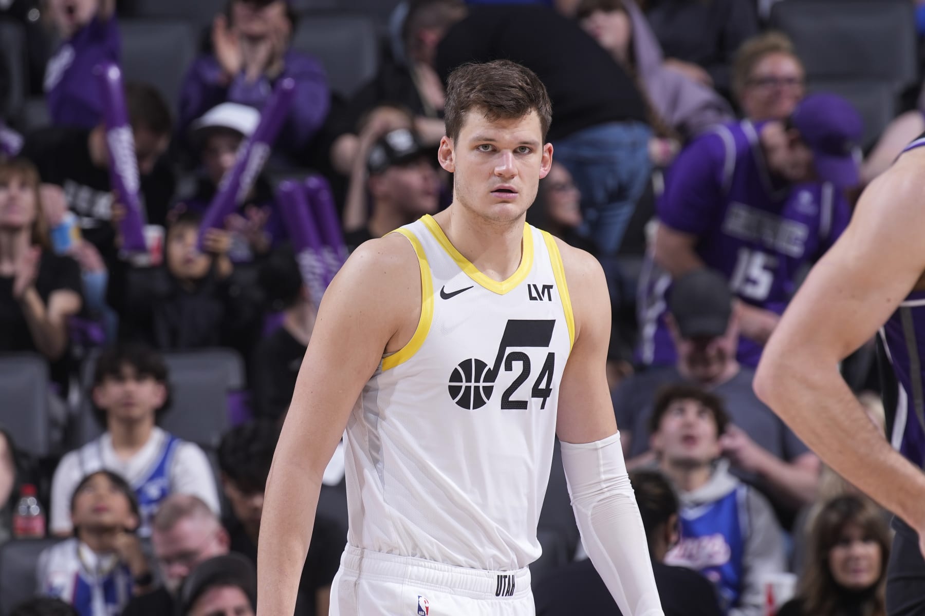 SACRAMENTO, CA - MARCH 31: Walker Kessler #24 of the Utah Jazz looks on during the game against the Sacramento Kings on March 31, 2024 at Golden 1 Center in Sacramento, California. NOTE TO USER: User expressly acknowledges and agrees that, by downloading and or using this photograph, User is consenting to the terms and conditions of the Getty Images Agreement. Mandatory Copyright Notice: Copyright 2024 NBAE (Photo by Rocky Widner/NBAE via Getty Images)