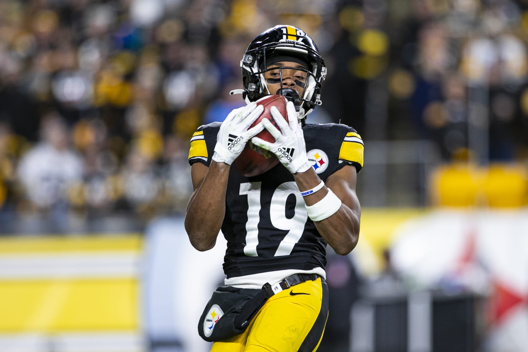 Steelers WR Calvin Austin III