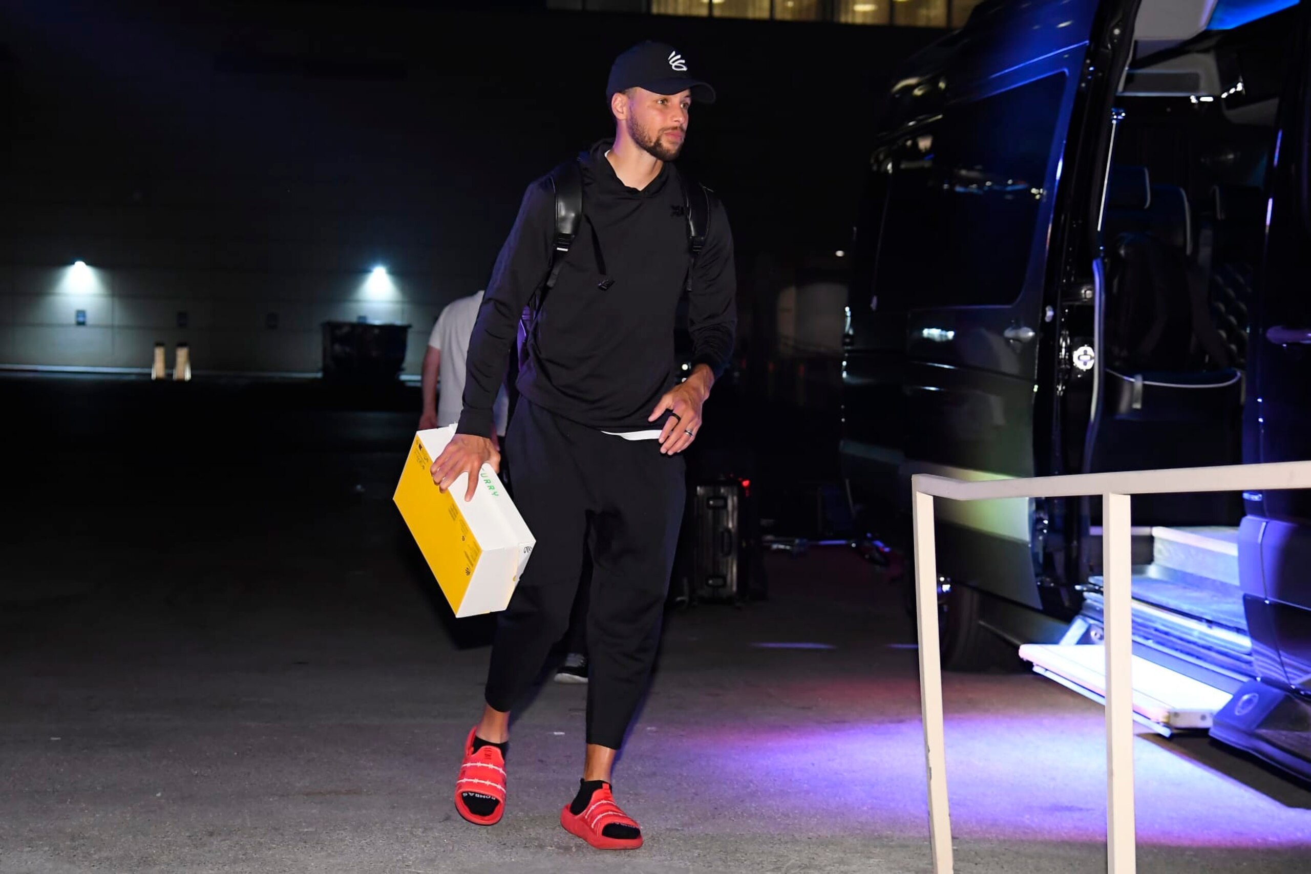 LAS VEGAS, NV - JULY 04: Stephen Curry #30 of the USA Men's National Team arrives to USAB Men's Training Camp in Las Vegas on July 04, 2024 in Las Vegas Nevada. NOTE TO USER: User expressly acknowledges and agrees that, by downloading and/or using this Photograph, user is consenting to the terms and conditions of the Getty Images License Agreement. Mandatory Copyright Notice: Copyright 2024 NBAE (Photo by Brian Babineau/NBAE via Getty Images)