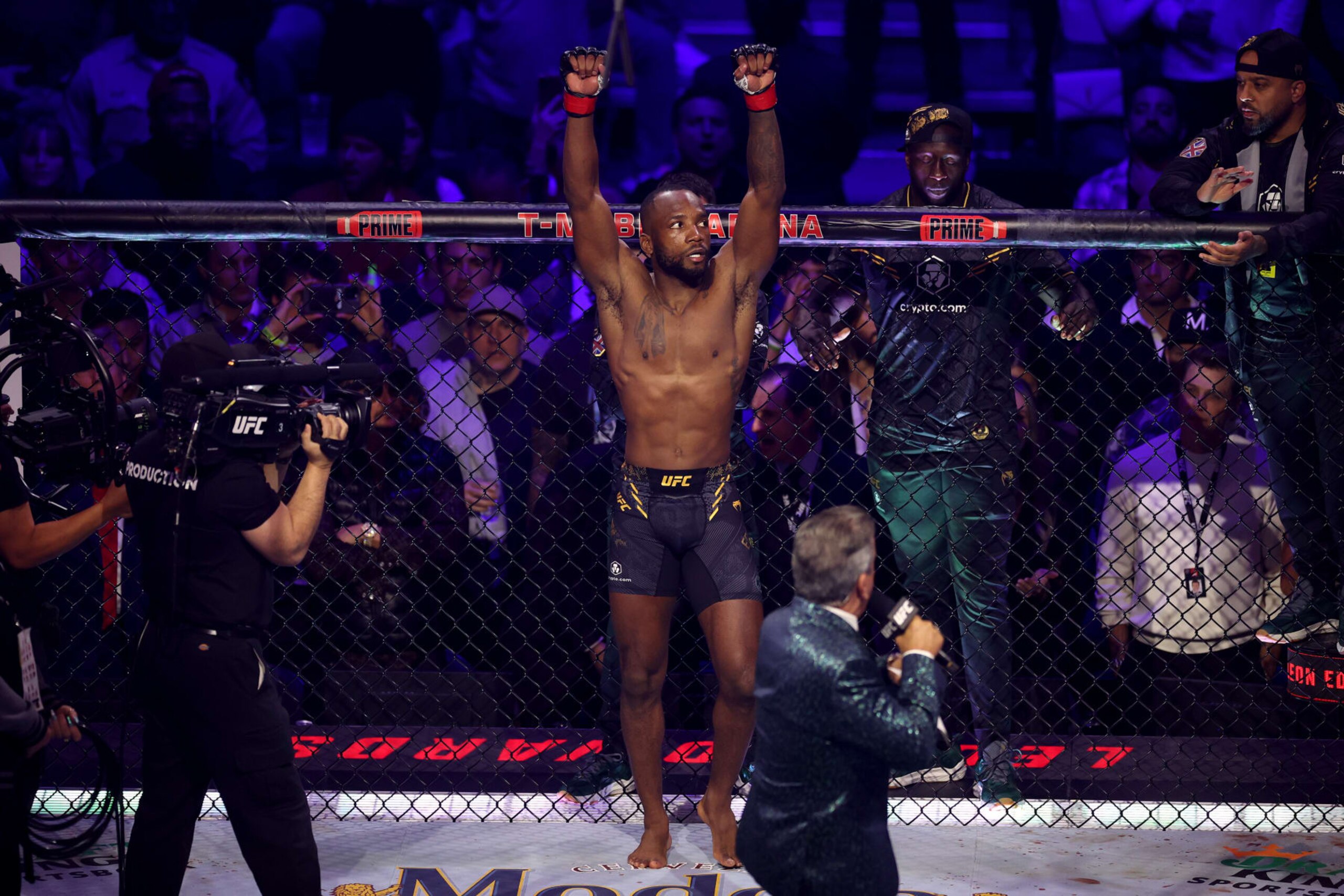 Leon Edwards prepares to fight Colby Covington