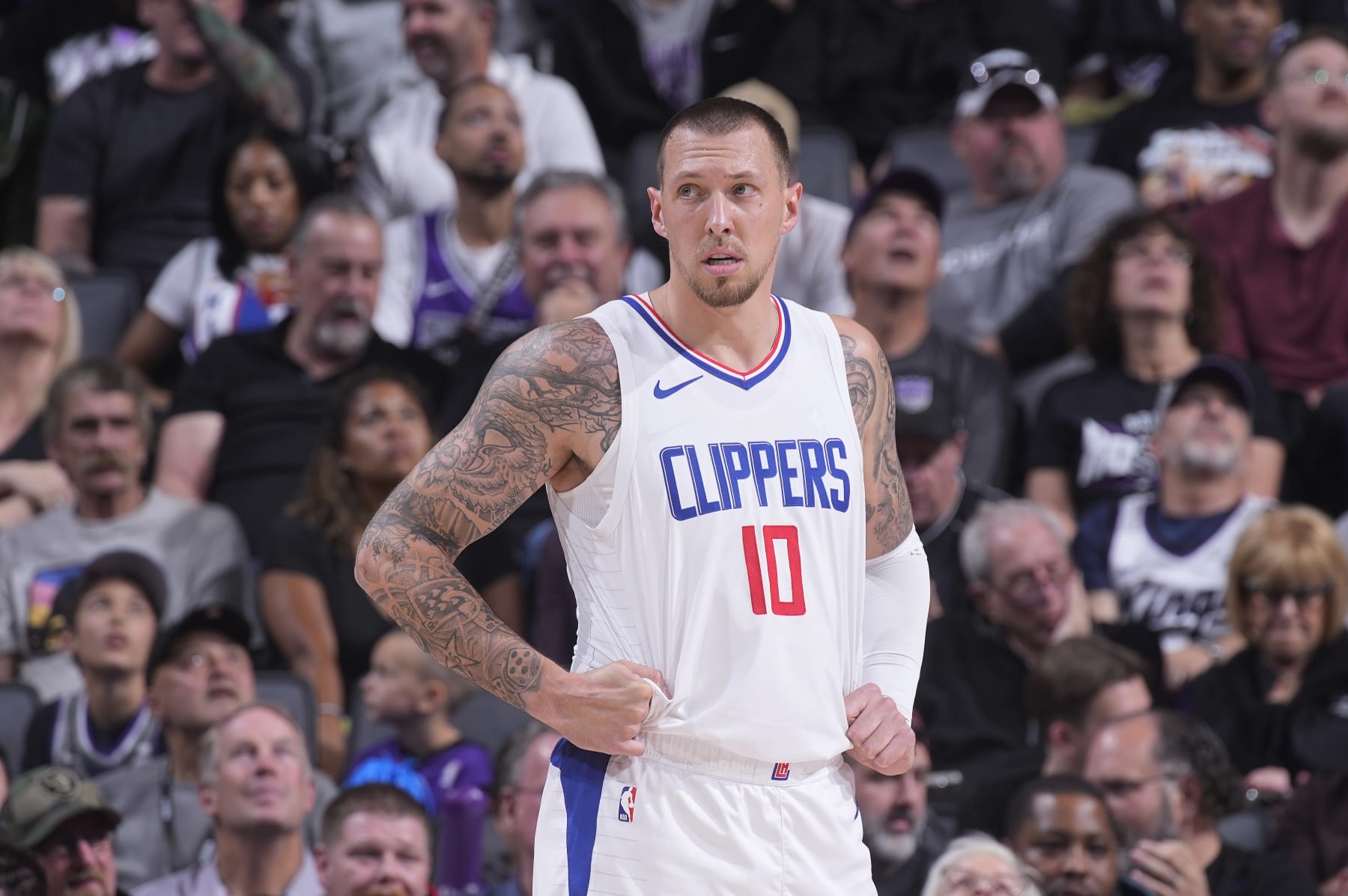 SACRAMENTO, CA - APRIL 2: Daniel Theis #10 of the Los Angeles Clippers looks on during the game against the Sacramento Kings on April 2, 2024 at Golden 1 Center in Sacramento, California. NOTE TO USER: User expressly acknowledges and agrees that, by downloading and or using this photograph, User is consenting to the terms and conditions of the Getty Images Agreement. Mandatory Copyright Notice: Copyright 2024 NBAE (Photo by Rocky Widner/NBAE via Getty Images)