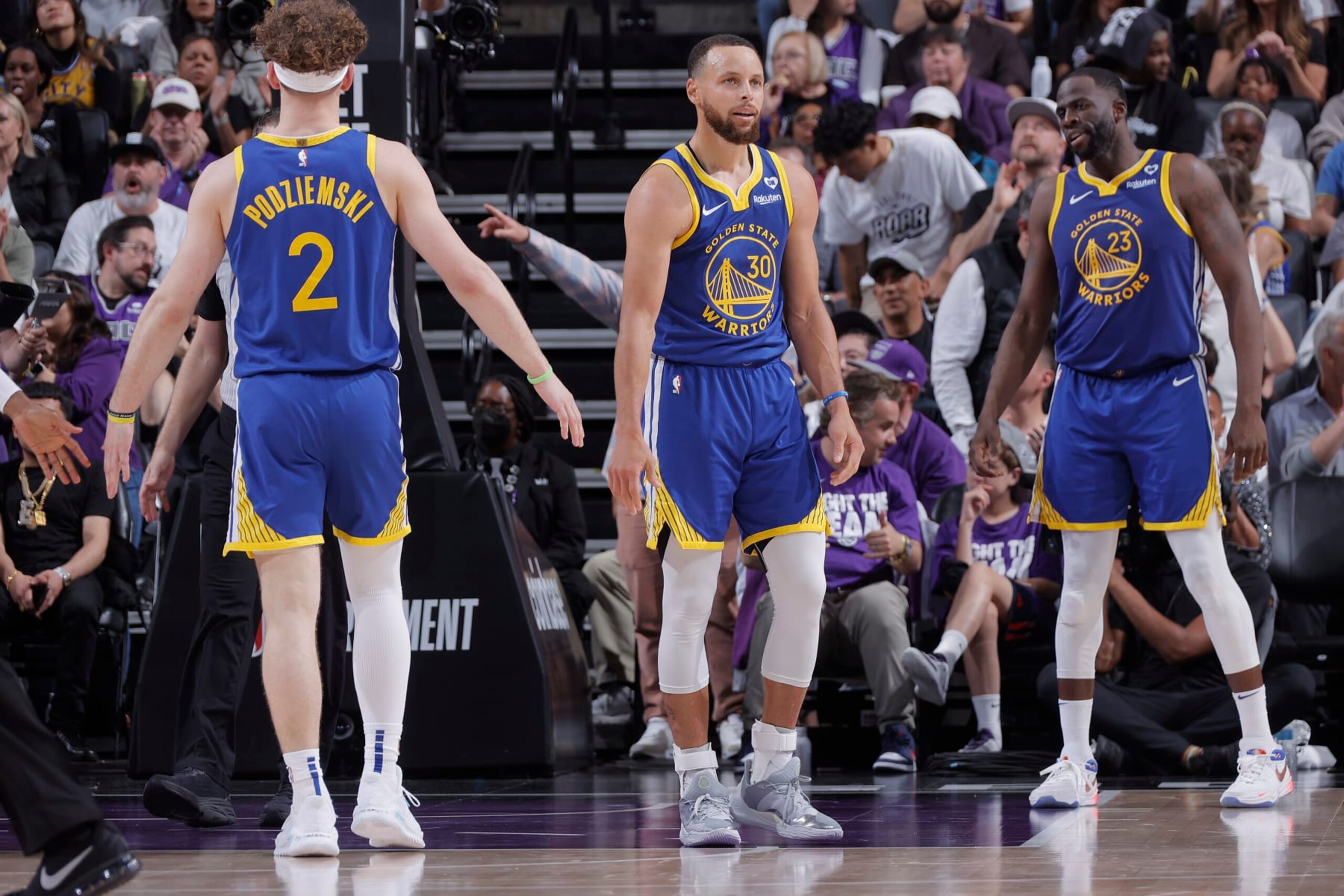 SACRAMENTO, CA - APRIL 16: Stephen Curry #30 of the Golden State Warriors looks on during the game against the Sacramento Kings during the 2024 Play-In Tournament on April 16, 2024 at Golden 1 Center in Sacramento, California. NOTE TO USER: User expressly acknowledges and agrees that, by downloading and or using this photograph, User is consenting to the terms and conditions of the Getty Images Agreement. Mandatory Copyright Notice: Copyright 2024 NBAE (Photo by Rocky Widner/NBAE via Getty Images)