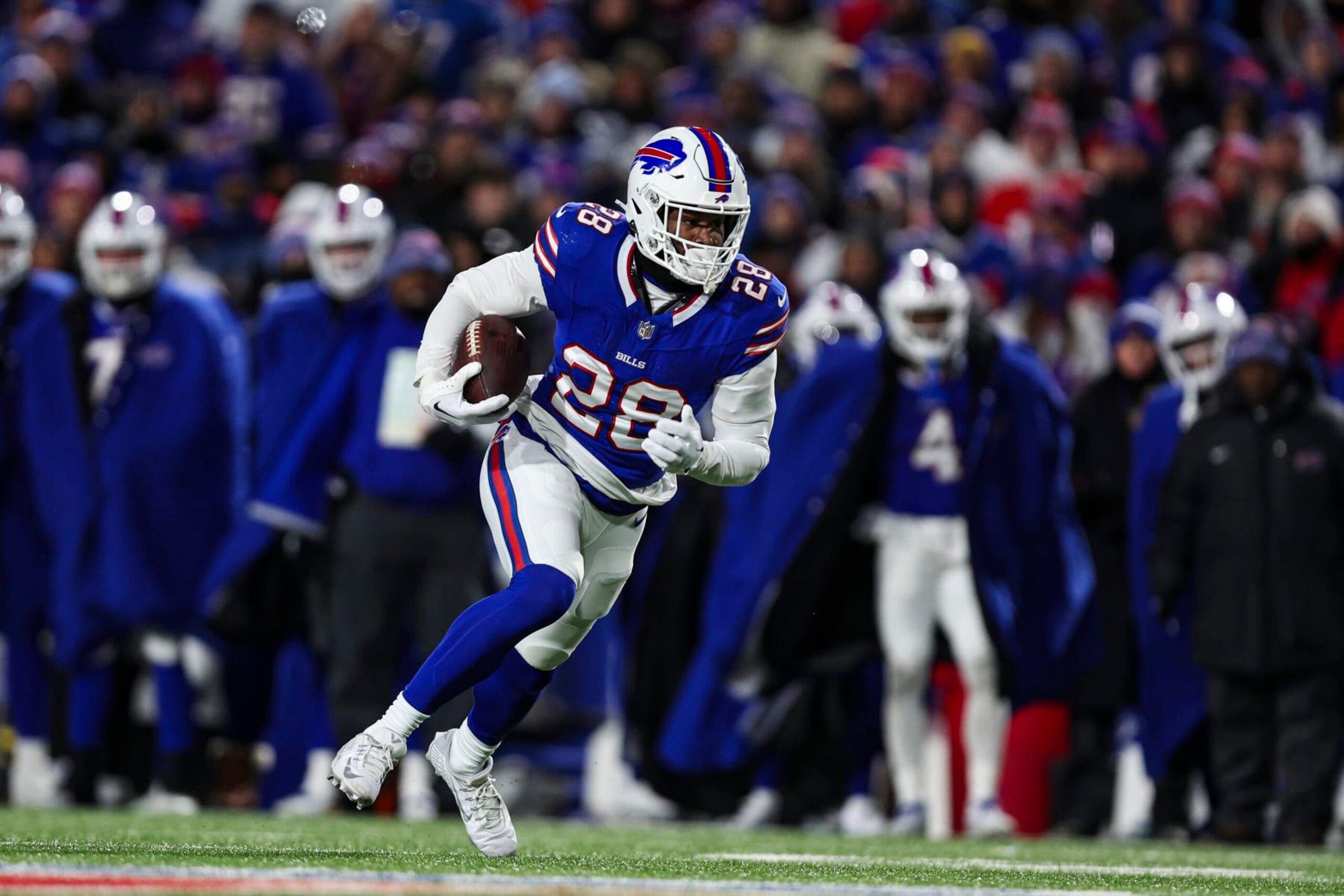 ORCHARD PARK, NY - JANUARY 21: Latavius Murray #28 of the Buffalo Bills runs the ball during an NFL divisional round playoff football game against the Kansas City Chiefs at Highmark Stadium on January 21, 2024 in Orchard Park, New York. (Photo by Perry Knotts/Getty Images) ORCHARD PARK, NY - JANUARY 21: Latavius Murray #28 of the Buffalo Bills runs the ball during an NFL divisional round playoff football game against the Kansas City Chiefs at Highmark Stadium on January 21, 2024 in Orchard Park, New York. (Photo by Perry Knotts/Getty Images)
