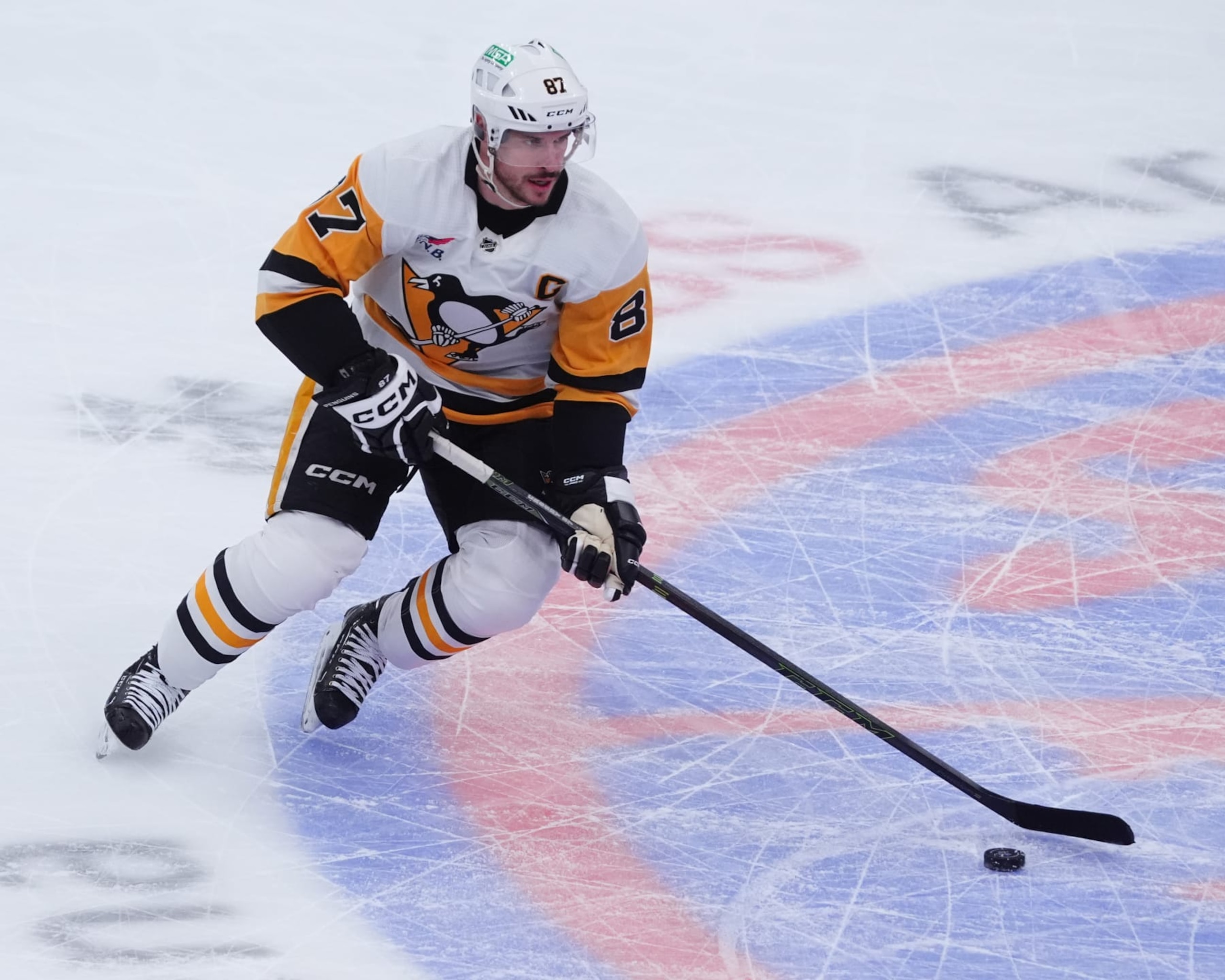 Pittsburgh Penguins captain Sidney Crosby. Pittsburgh Penguins captain Sidney Crosby.