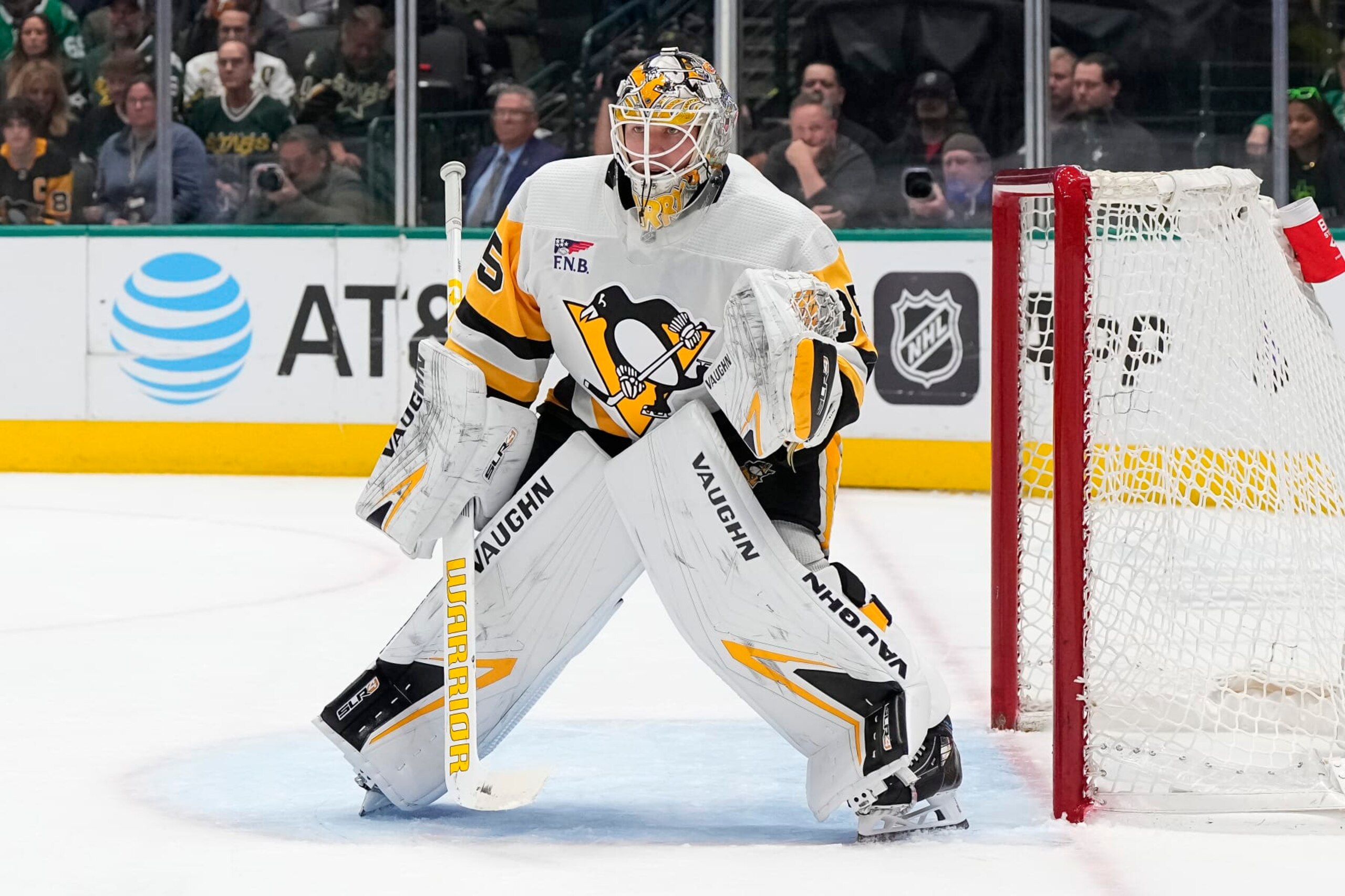 DALLAS, TEXAS - MARCH 22: Tristan Jarry #35 of the Pittsburgh Penguins defends his net during the first period against the Dallas Stars at American Airlines Center on March 22, 2024 in Dallas, Texas. (Photo by Sam Hodde/Getty Images) DALLAS, TEXAS - MARCH 22: Tristan Jarry #35 of the Pittsburgh Penguins defends his net during the first period against the Dallas Stars at American Airlines Center on March 22, 2024 in Dallas, Texas. (Photo by Sam Hodde/Getty Images)