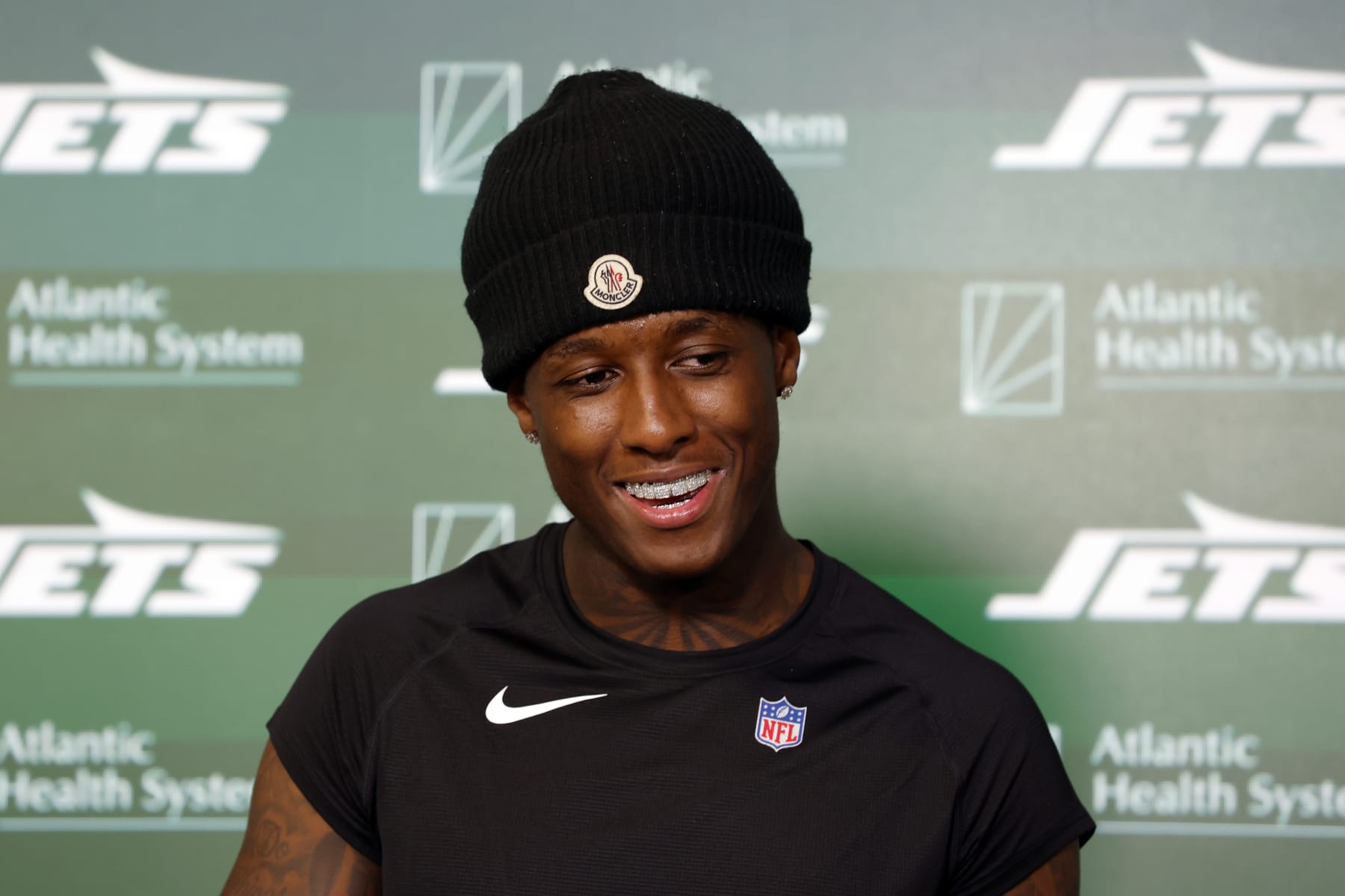 FLORHAM PARK, NEW JERSEY - MAY 21: Sauce Gardner #1 of the New York Jets speaks to the media during the New York Jets OTA Offseason Workout at Atlantic Health Jets Training Center on May 21, 2024 in Florham Park, New Jersey. (Photo by Sarah Stier/Getty Images)