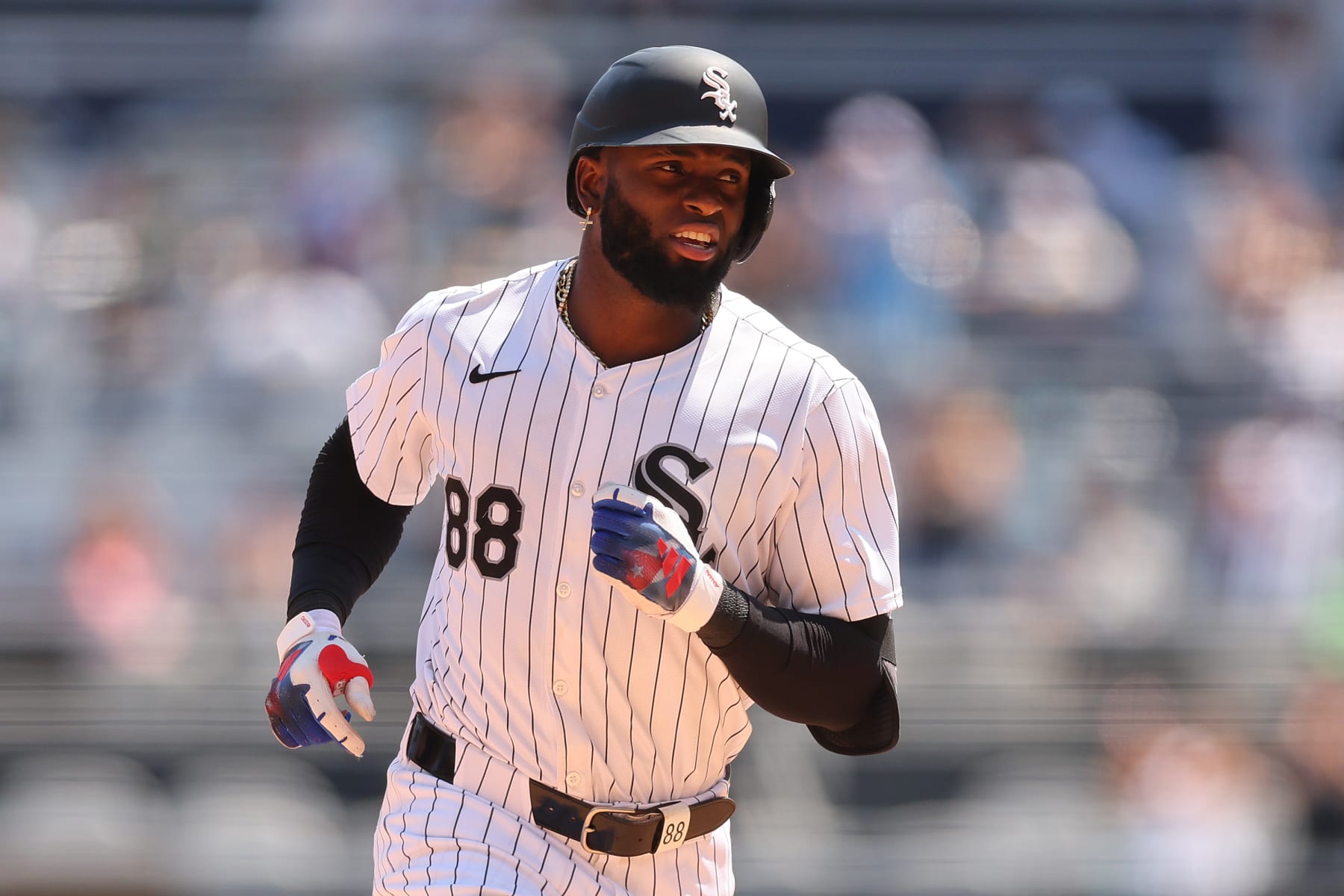 Where, oh where, will Luis Robert Jr. end up?