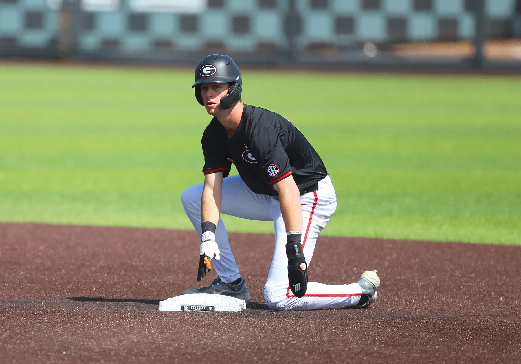 LEXINGTON, KY - MARCH 16: Georgia first baseman Charlie Condon (24) in a game between the Georgia Bulldogs and the Kentucky Wildcats on March 16, 2024, at Kentucky Proud Park in Lexington, KY. (Photo by Jeff Moreland/Icon Sportswire via Getty Images)
