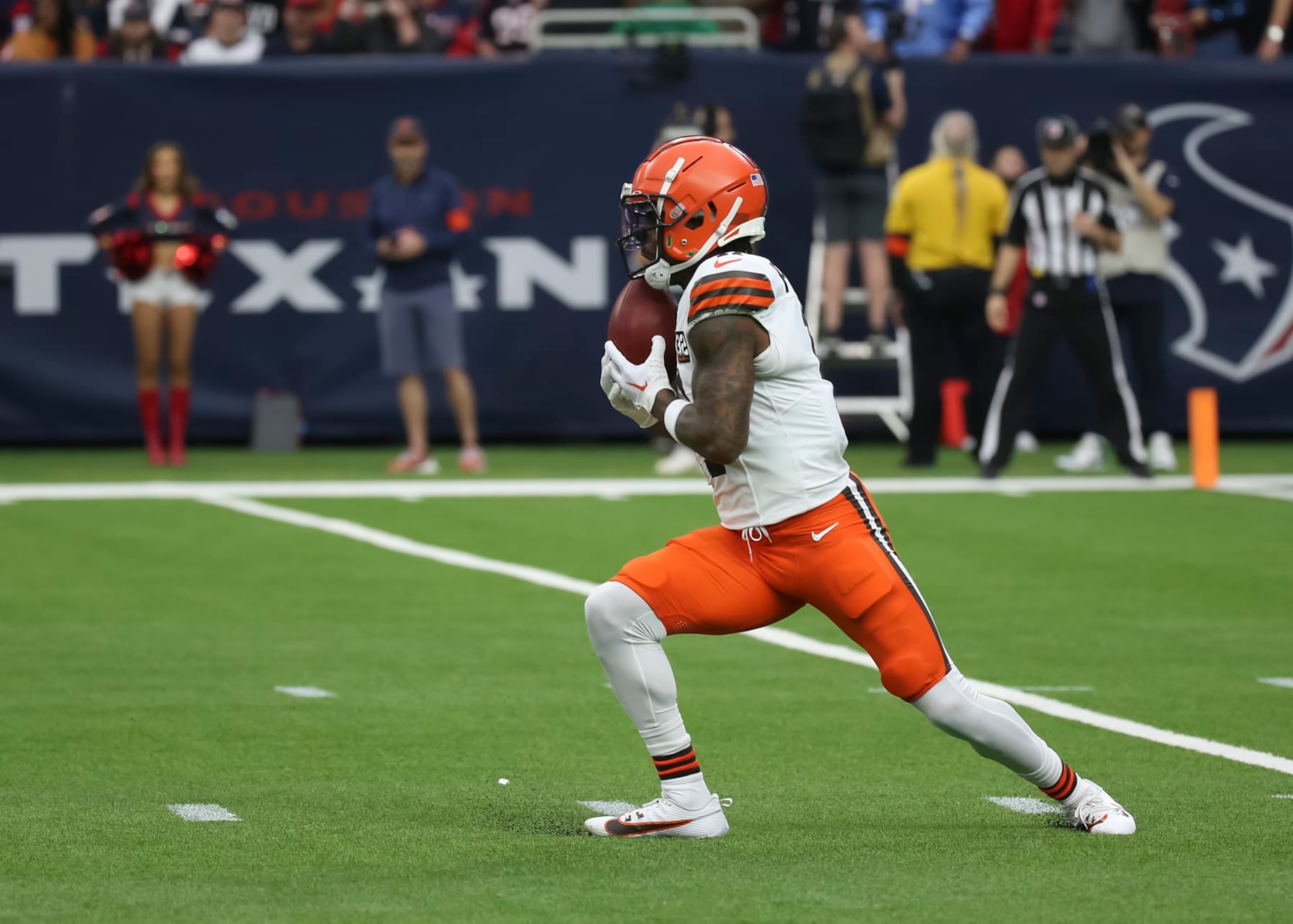 HOUSTON, TX - JANUARY 13:  Cleveland Browns wide receiver James Proche II (11) returns the punt in the first quarter during the AFC Wild Card game between the Cleveland Browns and Houston Texans on January 13, 2024 at NRG Stadium in Houston, Texas.  (Photo by Leslie Plaza Johnson/Icon Sportswire via Getty Images)