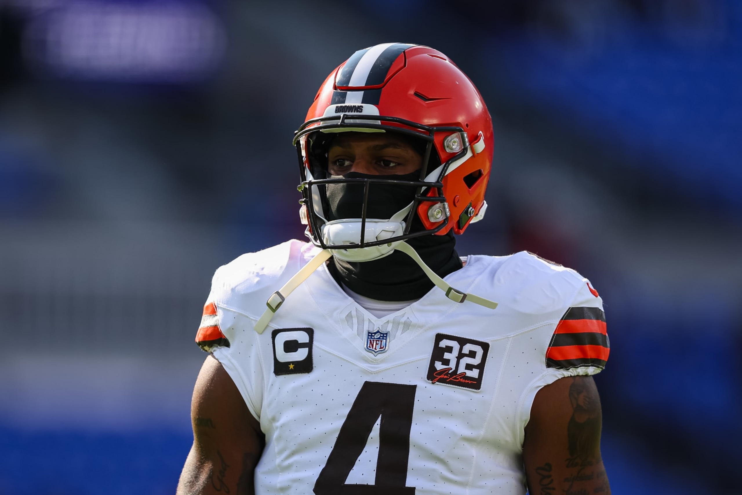 BALTIMORE, MD - NOVEMBER 12: Deshaun Watson #4 of the Cleveland Browns looks on before the game against the Baltimore Ravens at M&T Bank Stadium on November 12, 2023 in Baltimore, Maryland. (Photo by Scott Taetsch/Getty Images) BALTIMORE, MD - NOVEMBER 12: Deshaun Watson #4 of the Cleveland Browns looks on before the game against the Baltimore Ravens at M&T Bank Stadium on November 12, 2023 in Baltimore, Maryland. (Photo by Scott Taetsch/Getty Images)
