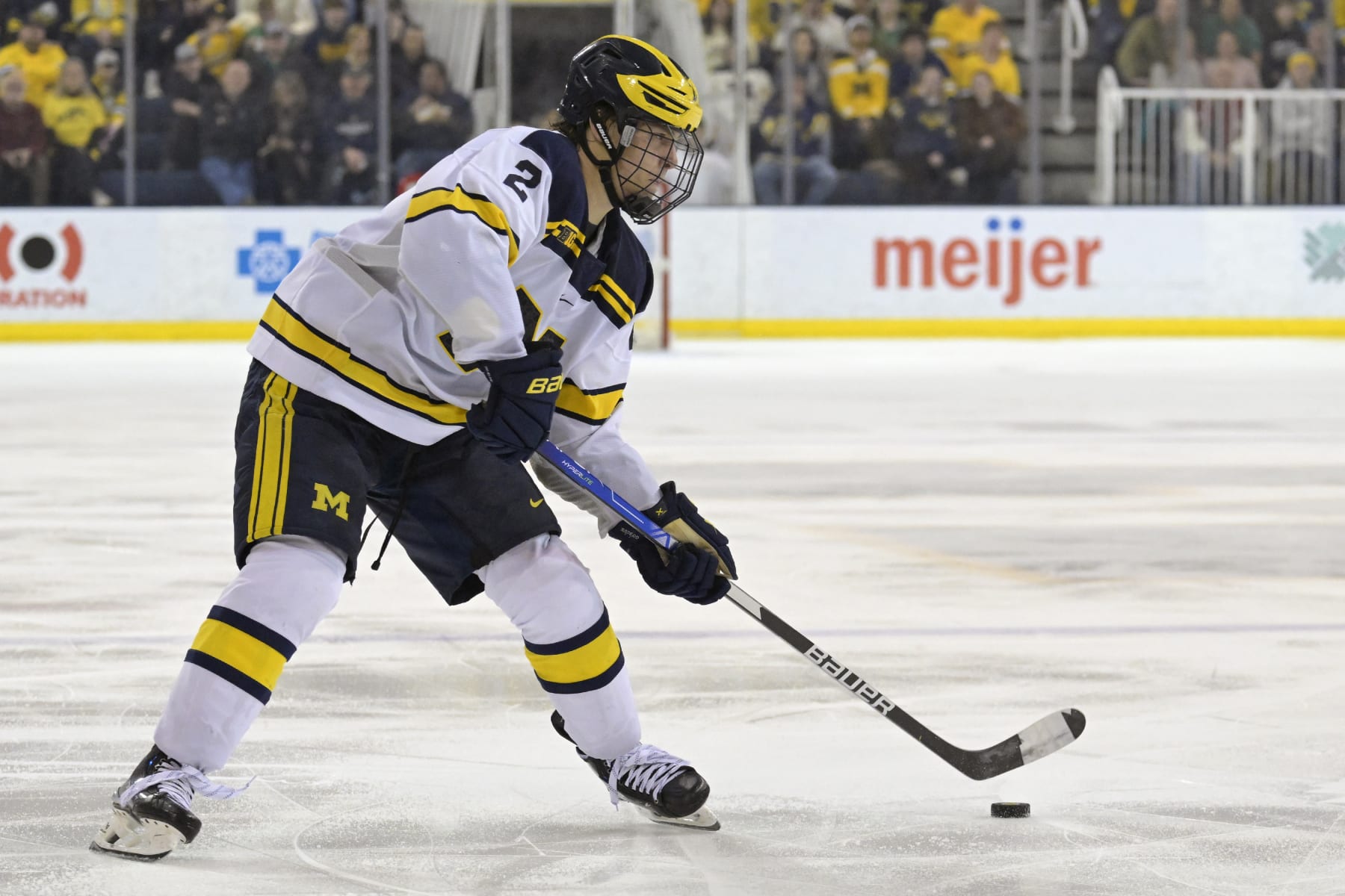 ANN ARBOR, MI - FEBRUARY 23: Michigan Wolverines forward Rutger McGroarty (2) looks to shoot during a college hockey game between the Michigan Wolverines and Notre Dame Fighting Irish on February 23, 2024 at Yost Ice Arena in Ann Arbor, MI. (Photo by Nick Wosika/Icon Sportswire via Getty Images)