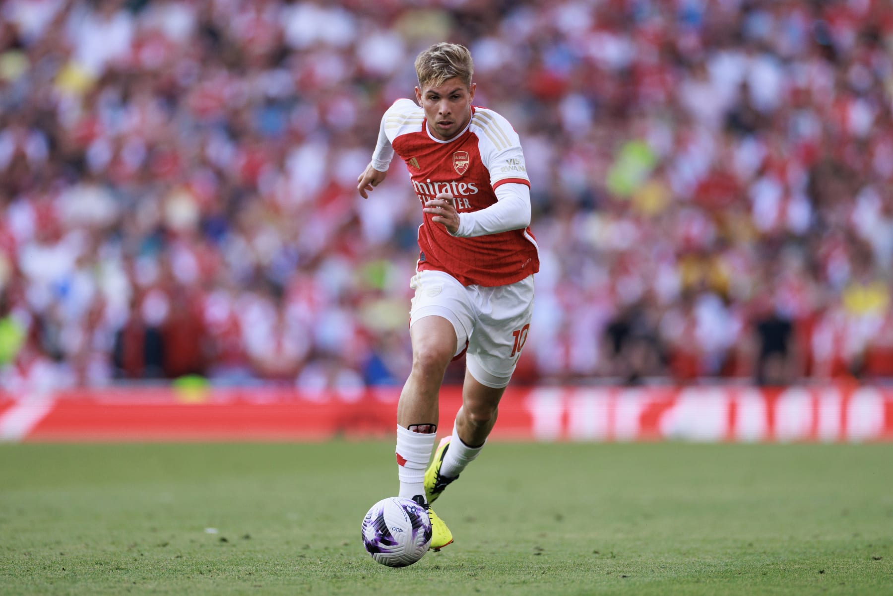 LONDON, ENGLAND - MAY 19:  Emile Smith Rowe of Arsenal during the Premier League match between Arsenal FC and Everton FC at Emirates Stadium on May 19, 2024 in London, England. (Photo by Marc Atkins/Getty Images)