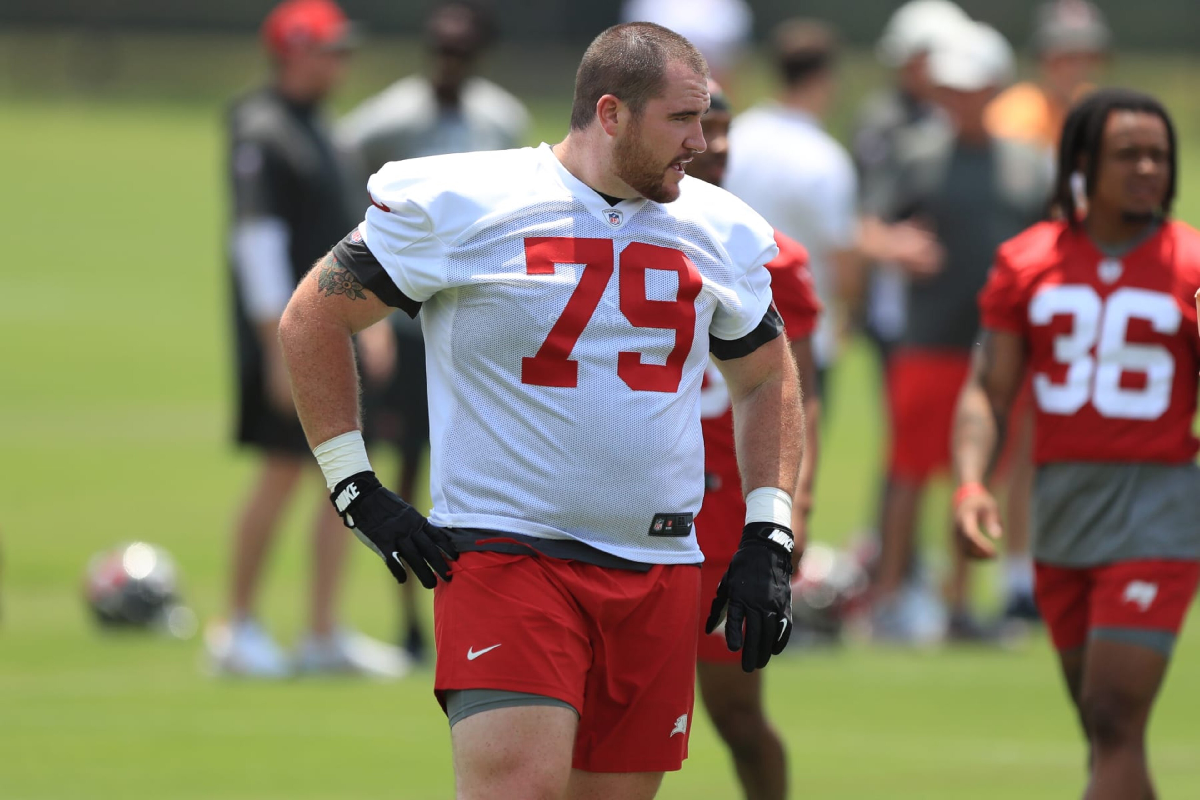 TAMPA, FL - MAY 10: Tampa Bay Buccaneers Offensive Lineman Elijah Klein (79) goes thru a drill during the Tampa Bay Buccaneers Rookie Minicamp on May 10, 2023 at the AdventHealth Training Center at One Buccaneer Place in Tampa, Florida. (Photo by Cliff Welch/Icon Sportswire via Getty Images)