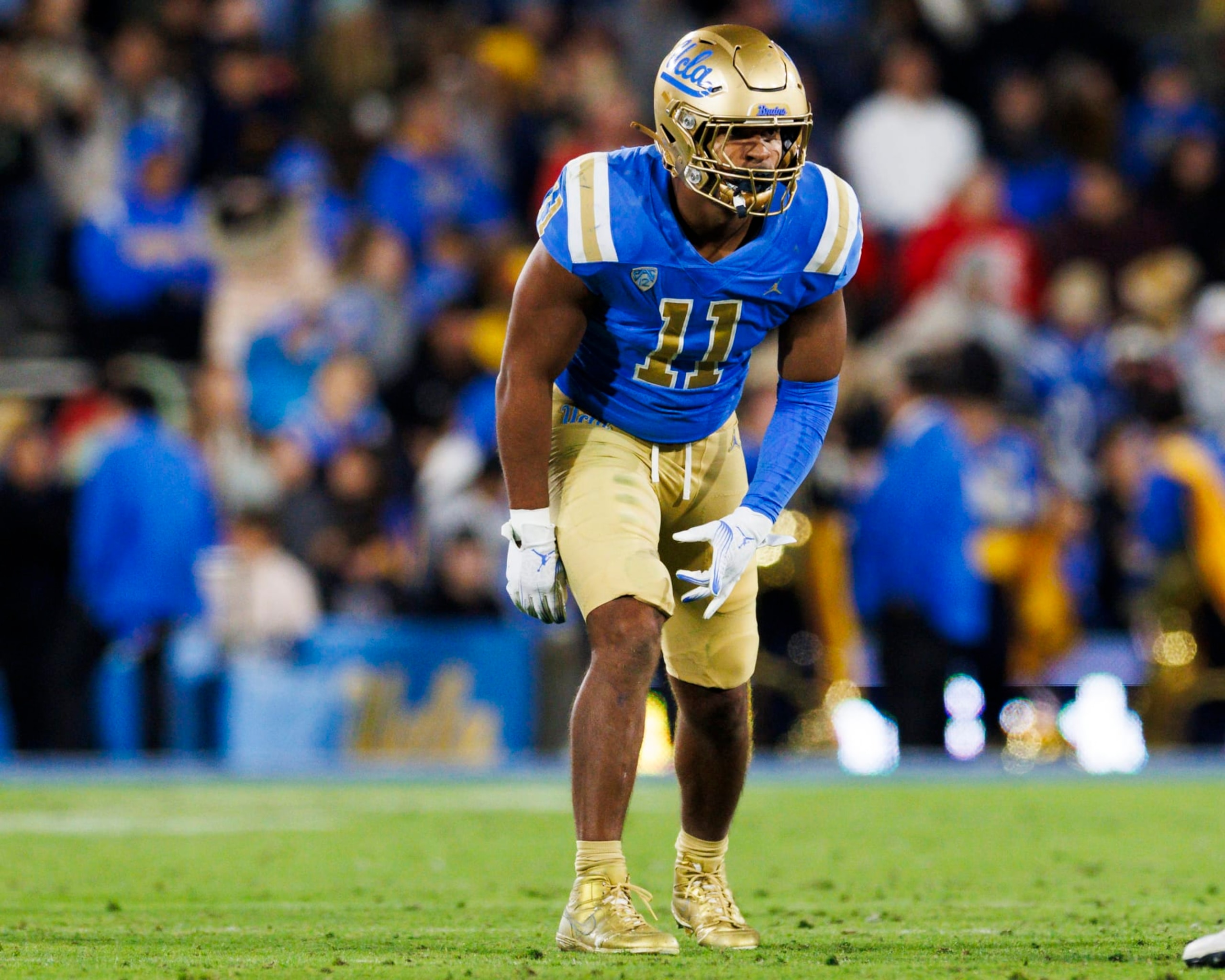 PASADENA, CA - NOVEMBER 25: UCLA Bruins defensive lineman Gabriel Murphy (11) in a defensive stance during a college football game against Cal Golden Bears on November 25, 2023 at Rose Bowl Stadium in Pasadena, CA. (Photo by Ric Tapia/Icon Sportswire via Getty Images)
