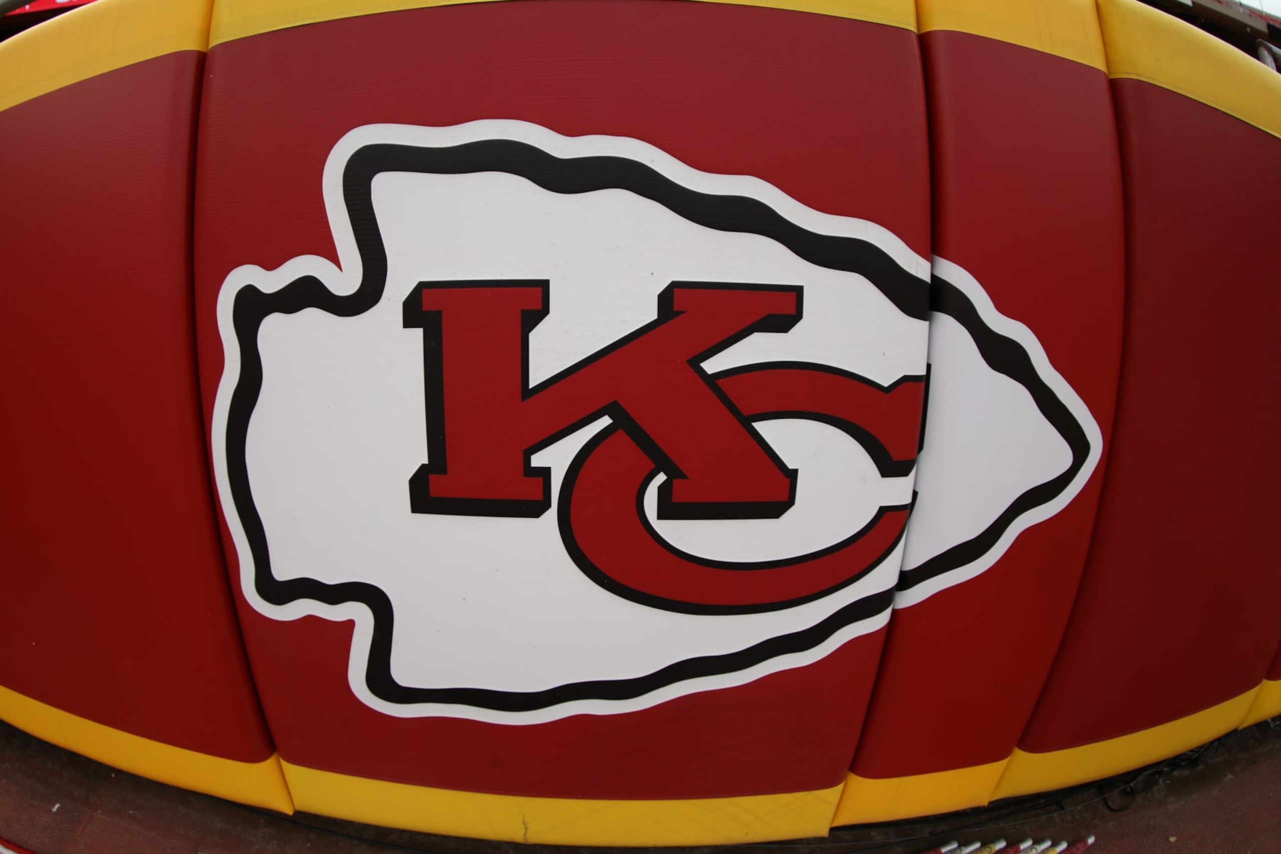 KANSAS CITY, MO - DECEMBER 31: A view of the Kansas City Chiefs logo before an NFL game between the Cincinnati Bengals and Kansas City Chiefs on Dec 31, 2023 at GEHA Field at Arrowhead Stadium in Kansas City, MO. (Photo by Scott Winters/Icon Sportswire via Getty Images)