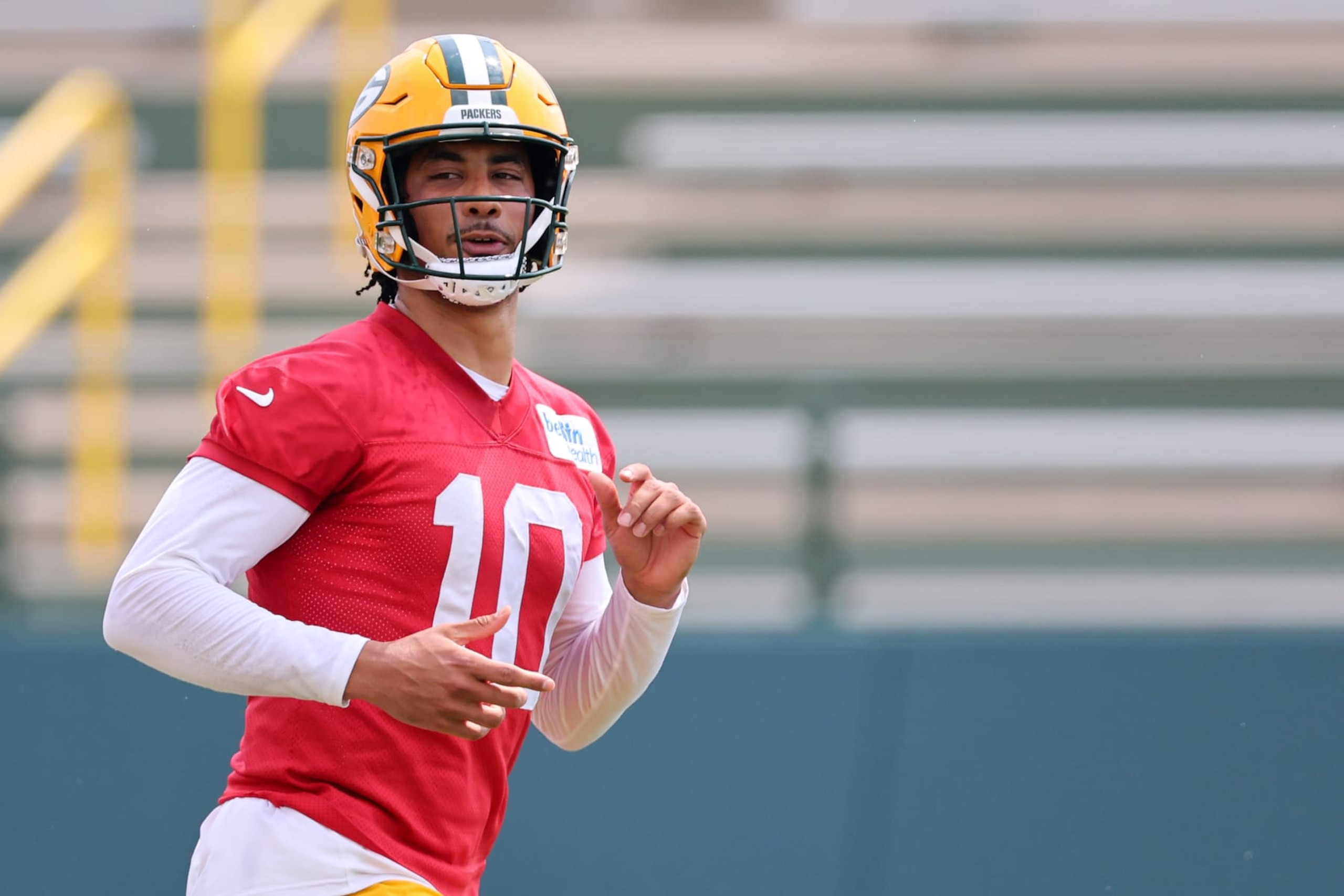 GREEN BAY, WISCONSIN - JUNE 04: Jordan Love #10 of the Green Bay Packers participates in drills during the Green Bay Packers Minicamp at Ray Nitschke Field on June 04, 2024 in Green Bay, Wisconsin. (Photo by Stacy Revere/Getty Images) GREEN BAY, WISCONSIN - JUNE 04: Jordan Love #10 of the Green Bay Packers participates in drills during the Green Bay Packers Minicamp at Ray Nitschke Field on June 04, 2024 in Green Bay, Wisconsin. (Photo by Stacy Revere/Getty Images)