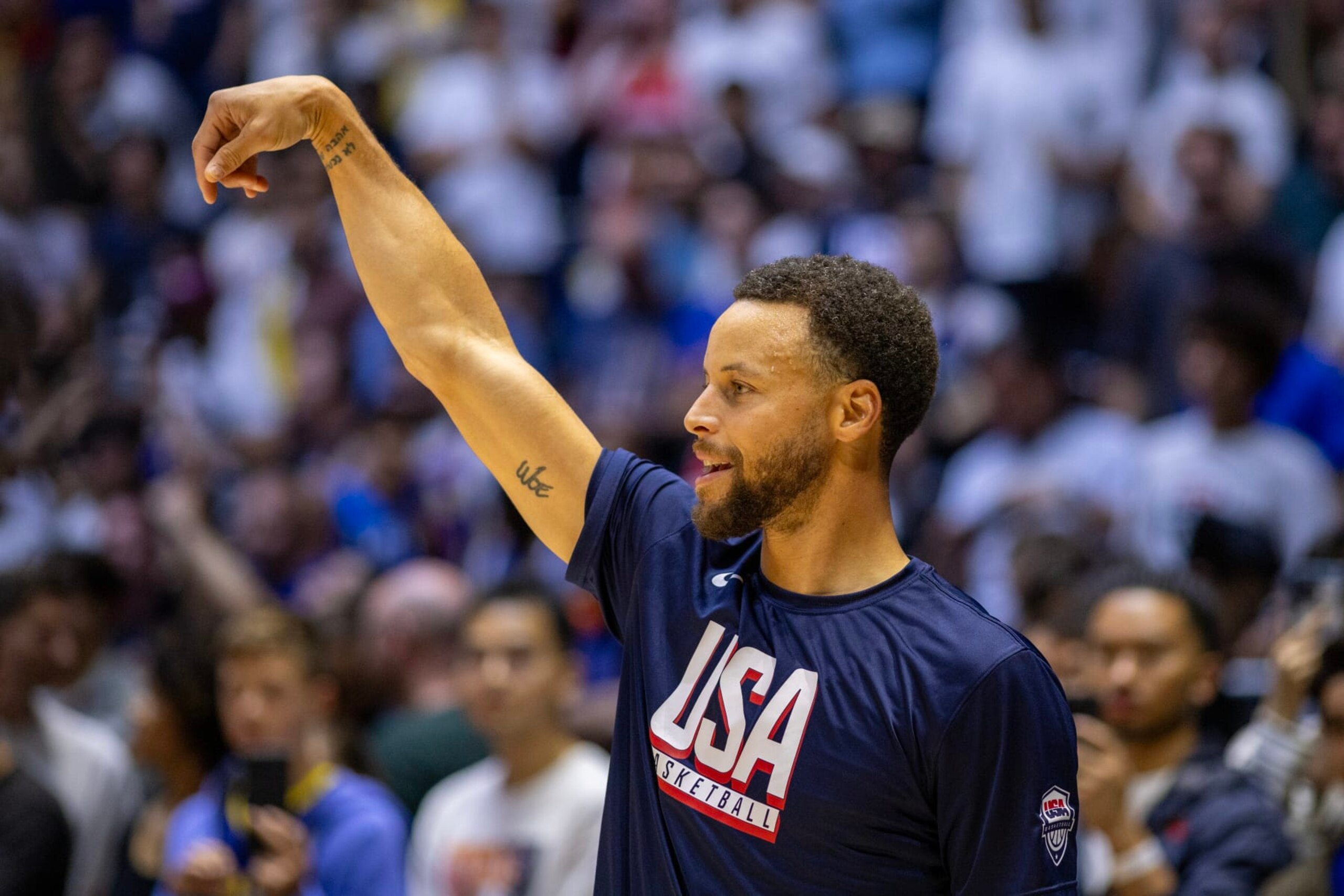 LONDON, ENGLAND: JULY 22: Stephen Curry #4 of the United States during team warm up before the USA V Germany, USA basketball showcase match in preparation for the Paris Olympic Games at The O2 Arena on July 22nd, 2024, in London, England. (Photo by Tim Clayton/Corbis via Getty Images)