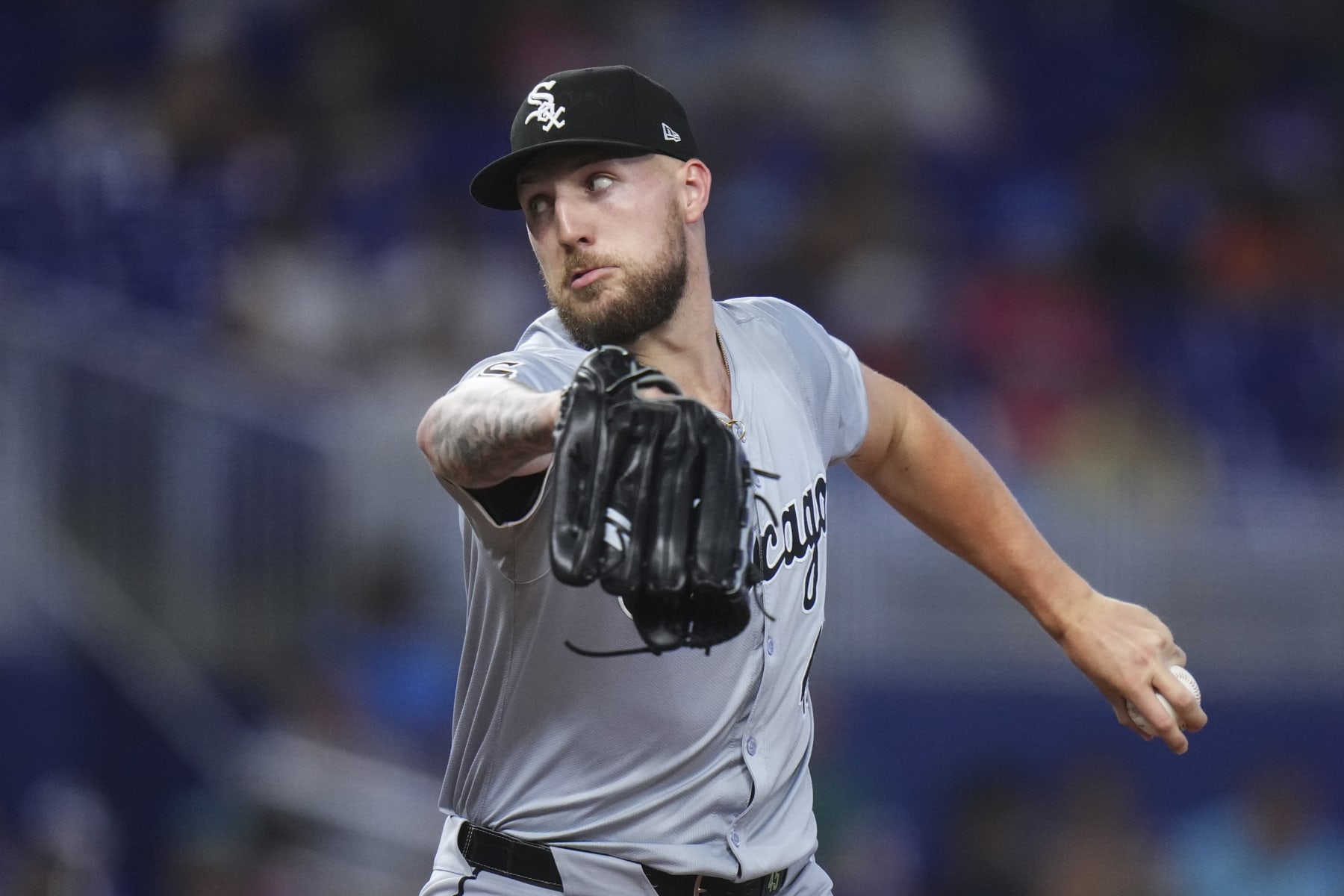 MIAMI, FLORIDA - JULY 06: Garrett Crochet #45 of the Chicago White Sox throws a pitch during a game against the Miami Marlins at loanDepot park on July 06, 2024 in Miami, Florida. (Photo by Rich Storry/Getty Images)