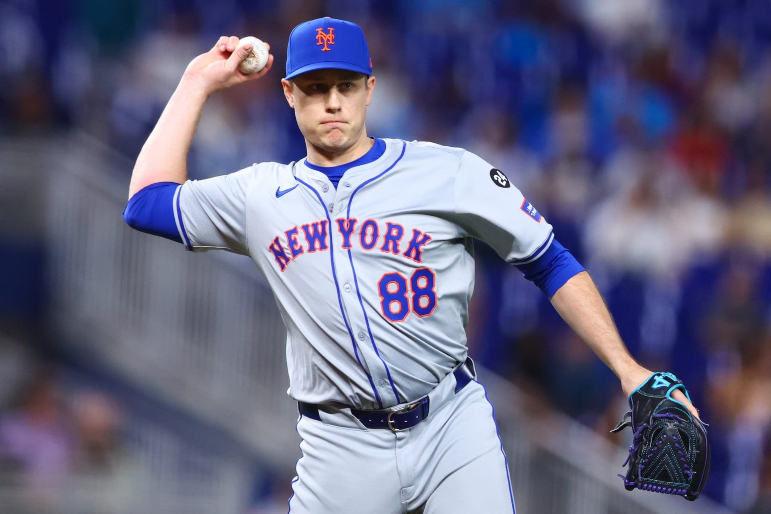 MIAMI, FLORIDA - JULY 22: Phil Maton #88 of the New York Mets throws to first base for an out against the Miami Marlins during the eighth inning of the game at loanDepot park on July 22, 2024 in Miami, Florida. (Photo by Megan Briggs/Getty Images)