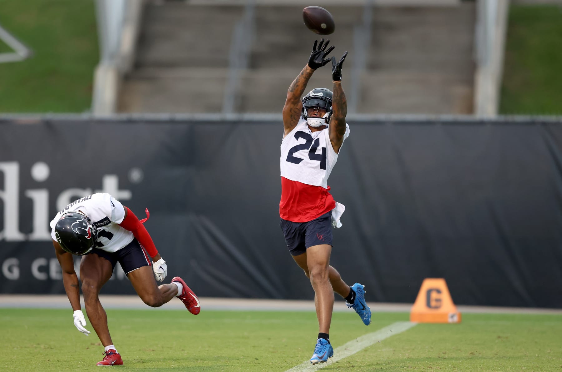 HOUSTON, TEXAS - JUNE 05: Derek Stingley Jr. #24 of the Houston Texans catches a pass during mandatory minicamp at Houston Methodist Training Center on June 05, 2024 in Houston, Texas. (Photo by Tim Warner/Getty Images)