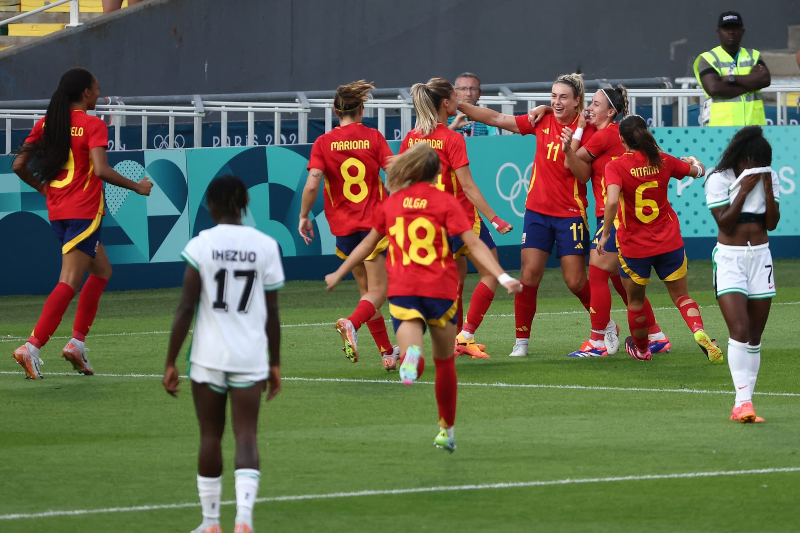 Spain's midfielder #11 Alexia Putellas celebrates with teammates after scoring her team's first goal in the women's group C football match between Spain and Nigeria during the Paris 2024 Olympic Games at the La Beaujoire Stadium in Nantes on July 28, 2024. (Photo by ROMAIN PERROCHEAU / AFP) (Photo by ROMAIN PERROCHEAU/AFP via Getty Images) Spain's midfielder #11 Alexia Putellas celebrates with teammates after scoring her team's first goal in the women's group C football match between Spain and Nigeria during the Paris 2024 Olympic Games at the La Beaujoire Stadium in Nantes on July 28, 2024. (Photo by ROMAIN PERROCHEAU / AFP) (Photo by ROMAIN PERROCHEAU/AFP via Getty Images)