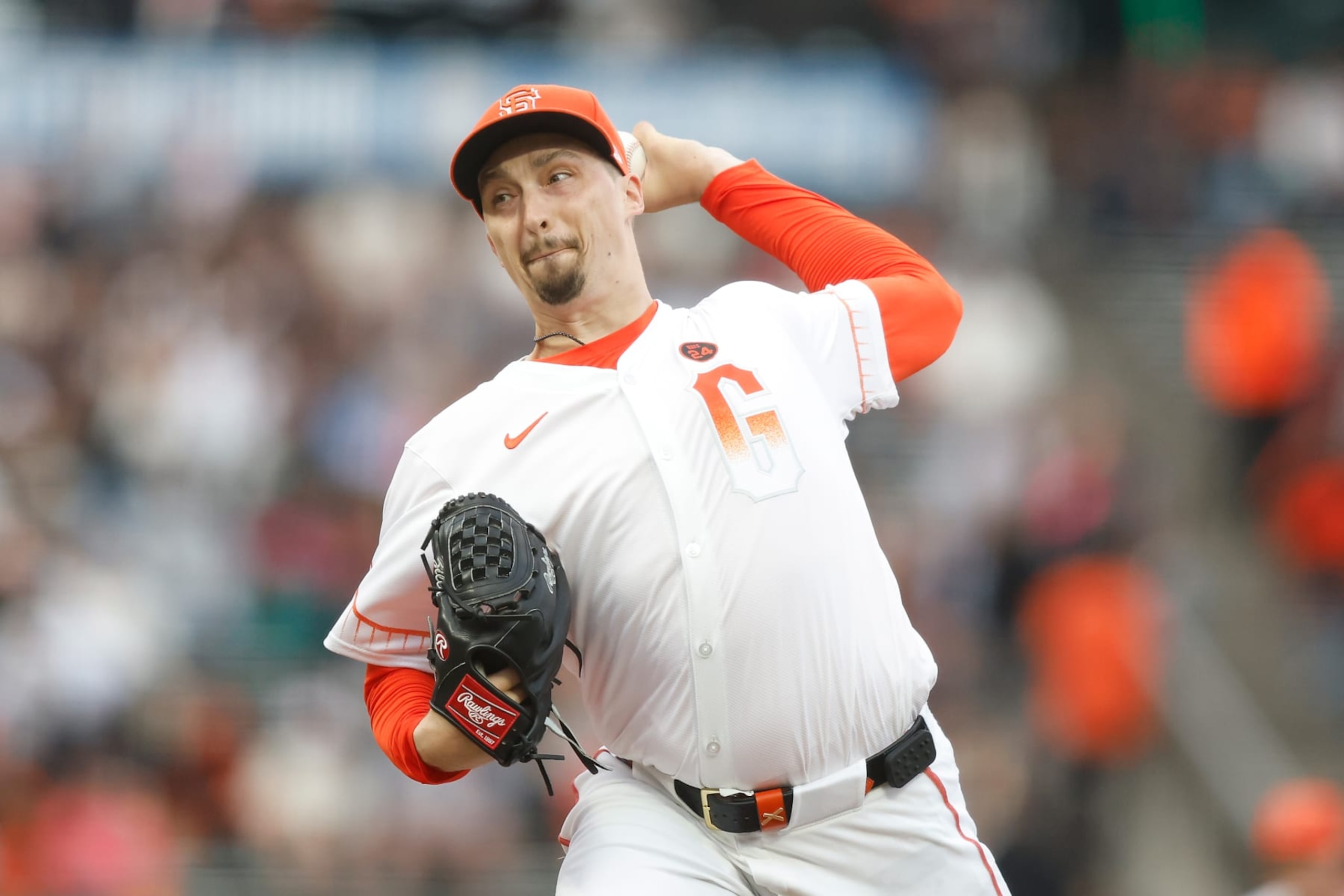 SAN FRANCISCO, CALIFORNIA - JULY 09: Blake Snell #7 of the San Francisco Giants pitches in the top of the first inning against the Toronto Blue Jays at Oracle Park on July 09, 2024 in San Francisco, California. (Photo by Lachlan Cunningham/Getty Images) SAN FRANCISCO, CALIFORNIA - JULY 09: Blake Snell #7 of the San Francisco Giants pitches in the top of the first inning against the Toronto Blue Jays at Oracle Park on July 09, 2024 in San Francisco, California. (Photo by Lachlan Cunningham/Getty Images)