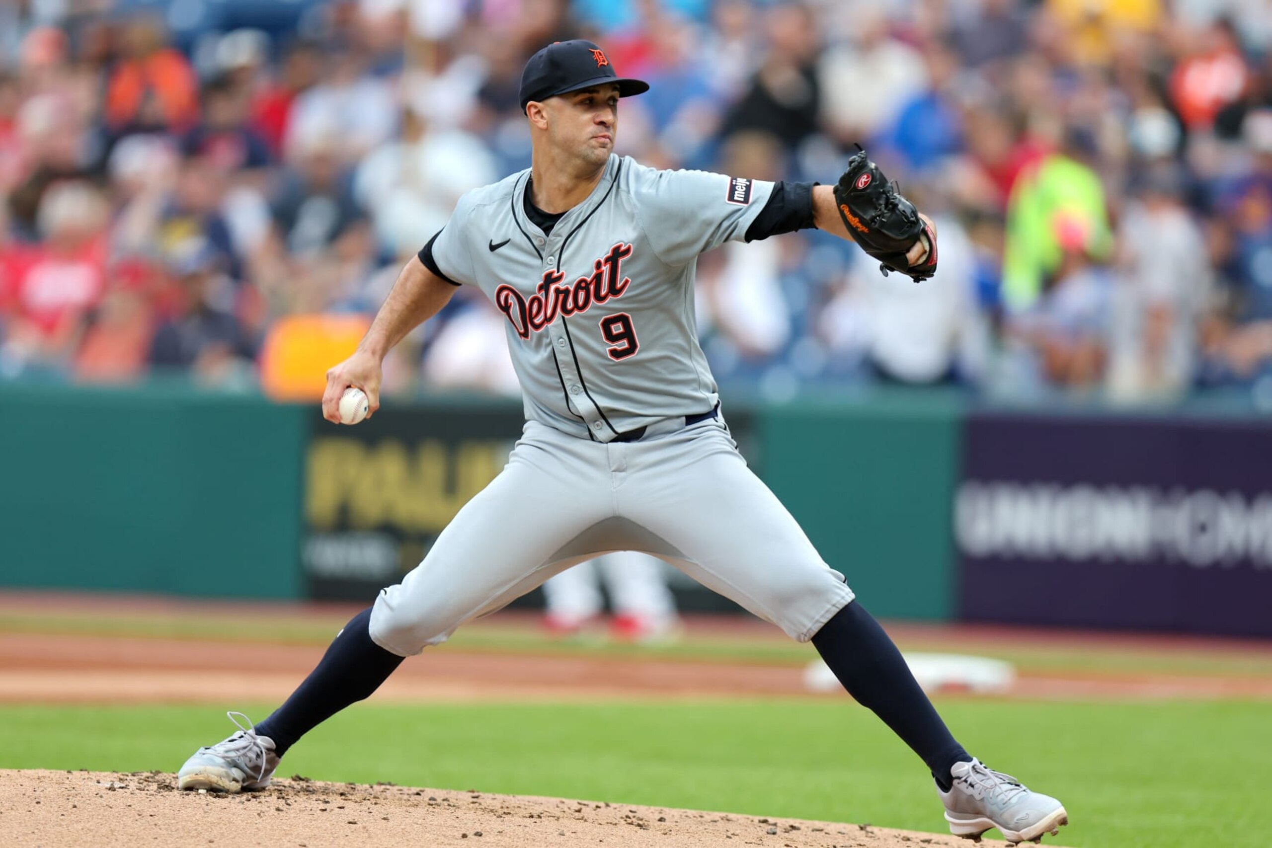 CLEVELAND, OH - JULY 24: Detroit Tigers starting pitcher Jack Flaherty (9) delivered a pitch to the plate during the first inning of the Major League Baseball game between the Detroit Tigers and Cleveland Guardians on July 24, 2024, at Progressive Field in Cleveland, OH. (Photo by Frank Jansky/Icon Sportswire via Getty Images) CLEVELAND, OH - JULY 24: Detroit Tigers starting pitcher Jack Flaherty (9) delivered a pitch to the plate during the first inning of the Major League Baseball game between the Detroit Tigers and Cleveland Guardians on July 24, 2024, at Progressive Field in Cleveland, OH. (Photo by Frank Jansky/Icon Sportswire via Getty Images)