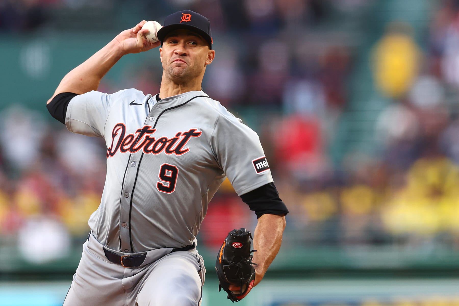 BOSTON, MASSACHUSETTS - MAY 30: Starting pitcher Jack Flaherty #9 of the Detroit Tigers throws against the Boston Red Sox during the second inning at Fenway Park on May 30, 2024 in Boston, Massachusetts. (Photo by Maddie Meyer/Getty Images)