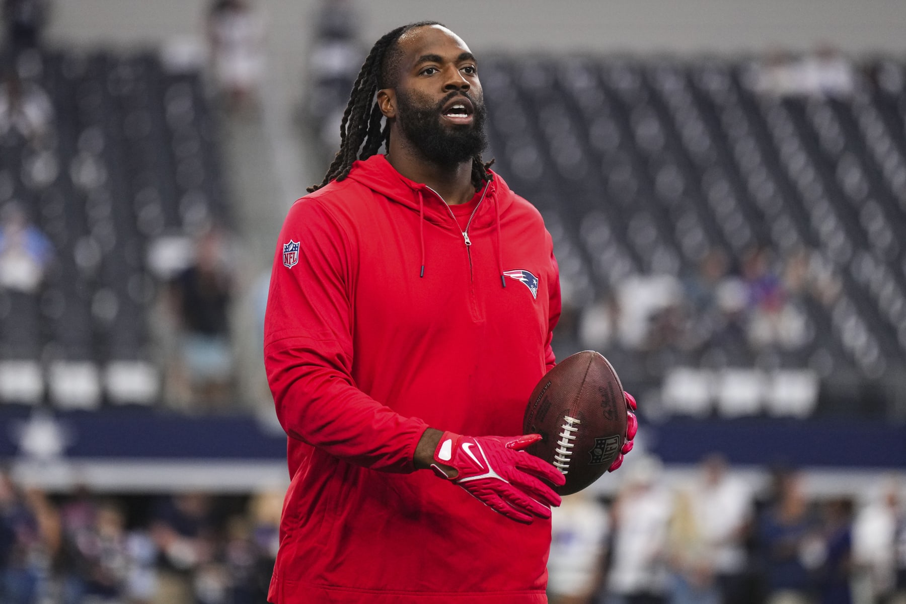 ARLINGTON, TX - OCTOBER 01: Matthew Judon #9 of the New England Patriots warms up at AT&T Stadium on October 1, 2023 in Arlington, Texas. (Photo by Cooper Neill/Getty Images)