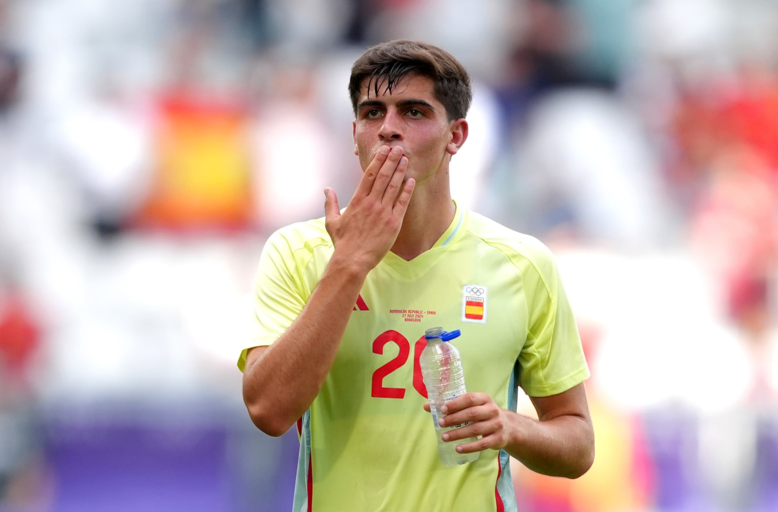 BORDEAUX, FRANCE - JULY 27: Juanlu Sanchez #20 of Team Spain celebrates victory following the Men's group C match between Dominican Republic and Spain during the Olympic Games Paris 2024 at Nouveau Stade de Bordeaux on July 27, 2024 in Bordeaux, France. (Photo by Juan Manuel Serrano Arce/Getty Images)