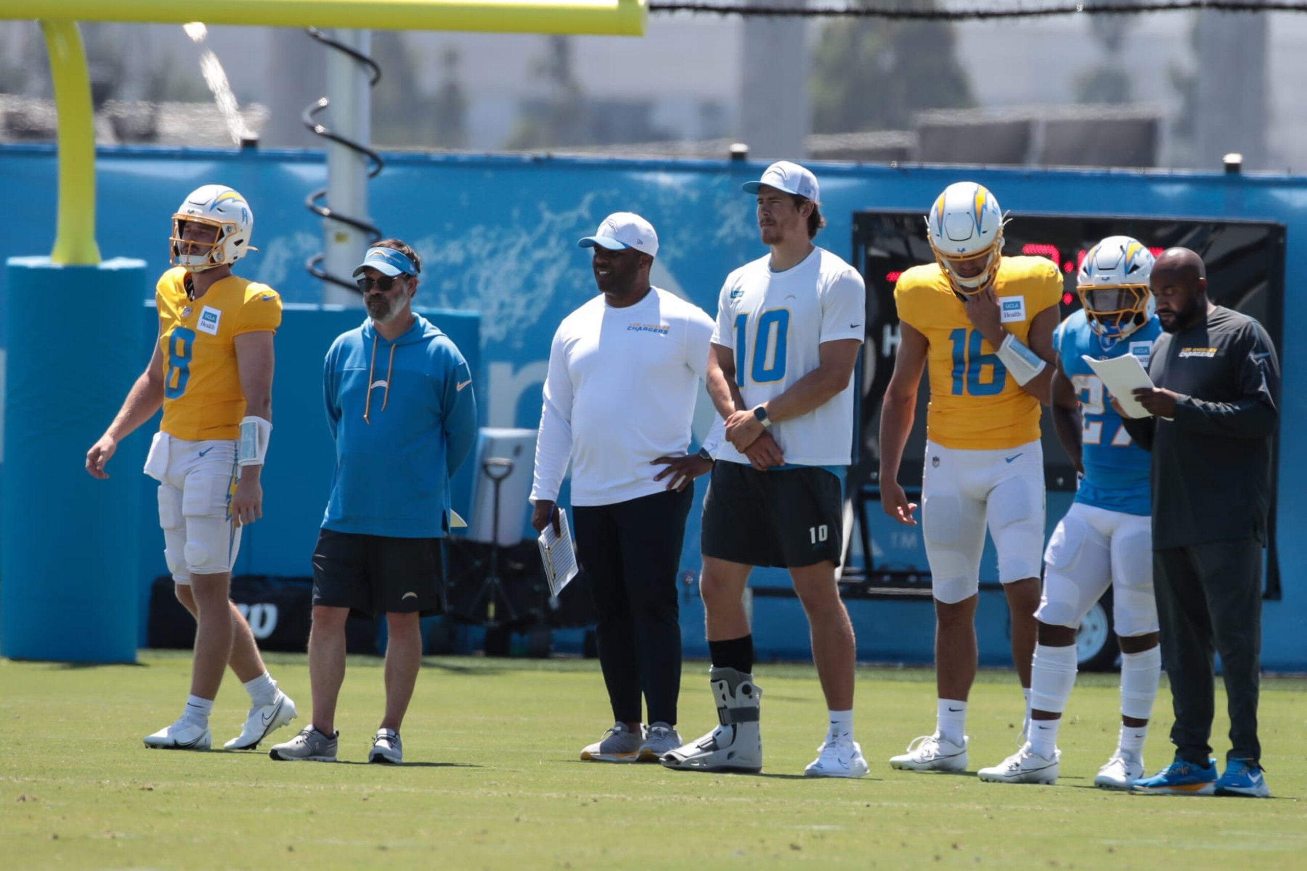 EL SEGUNDO, CA - AUGUST 04: Los Angeles Chargers quarterback Justin Herbert (10) watches practice during the Los Angeles Chargers-Rams joint training camp on August 04, 2024, at The Bolt in El Segundo, CA. (Photo by Jevone Moore/Icon Sportswire via Getty Images)
