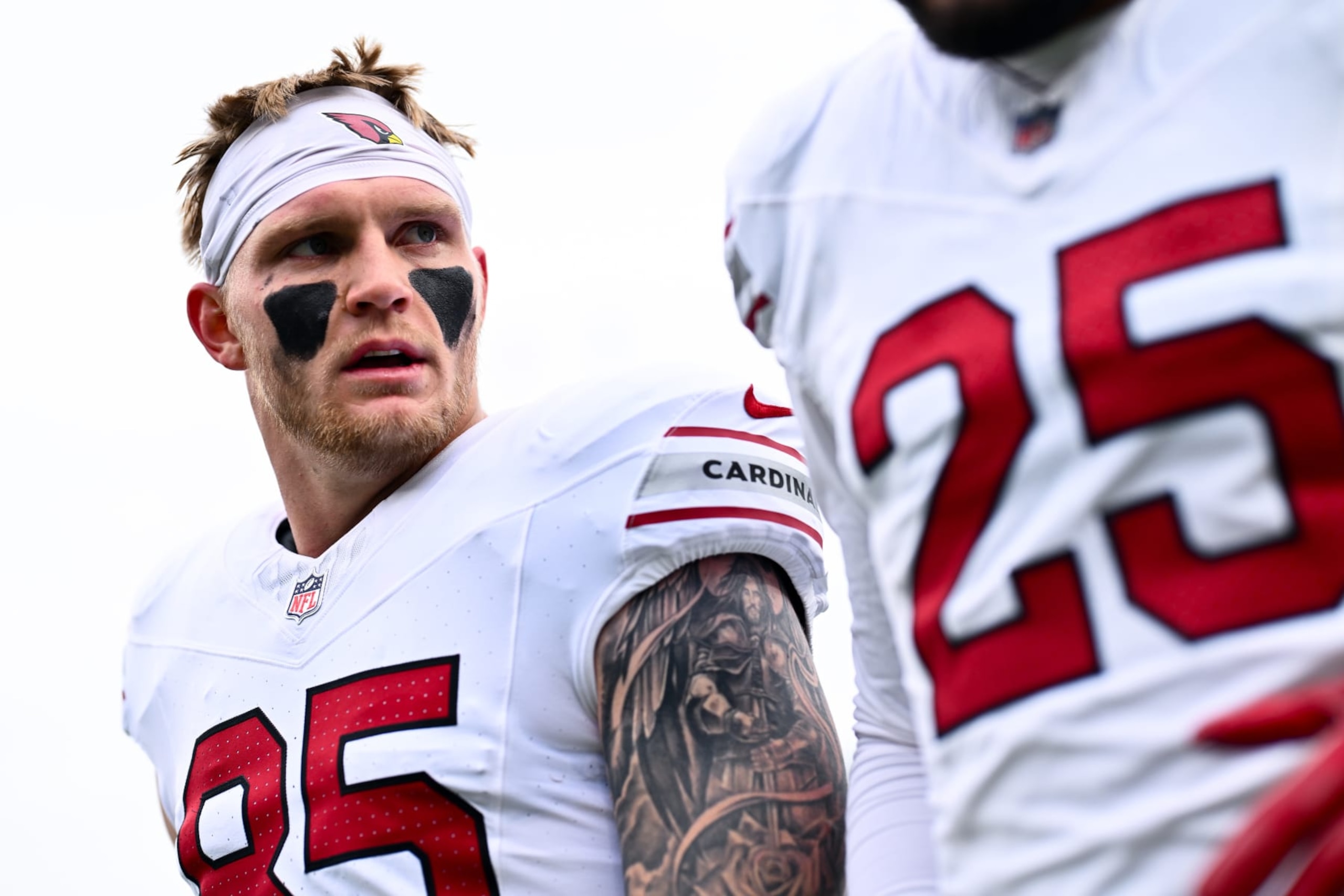 PHILADELPHIA, PA - DECEMBER 31: Arizona Cardinals Tight End Trey McBride (85) looks on before the game between the Arizona Cardinals and Philadelphia Eagles on December 31, 2023 at Lincoln Financial Field in Philadelphia, PA. (Photo by Kyle Ross/Icon Sportswire via Getty Images)