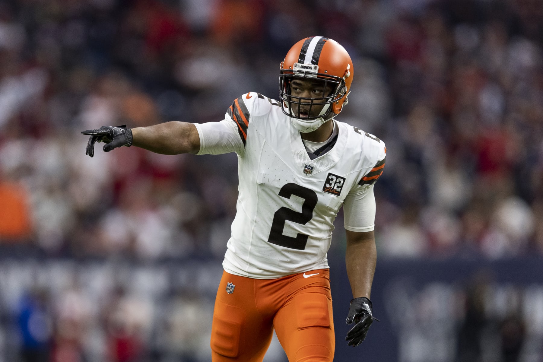 HOUSTON, TEXAS - JANUARY 13: Amari Cooper #2 of the Cleveland Browns signals as he lines up during an NFL wild-card playoff football game between the Houston Texans and the Cleveland Browns at NRG Stadium on January 13, 2024 in Houston, Texas. (Photo by Michael Owens/Getty Images)